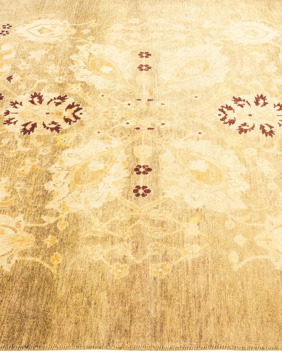 One-of-a-kind Hand Knotted Floral Eclectic Green Area Rug In New Condition For Sale In Norwalk, CT