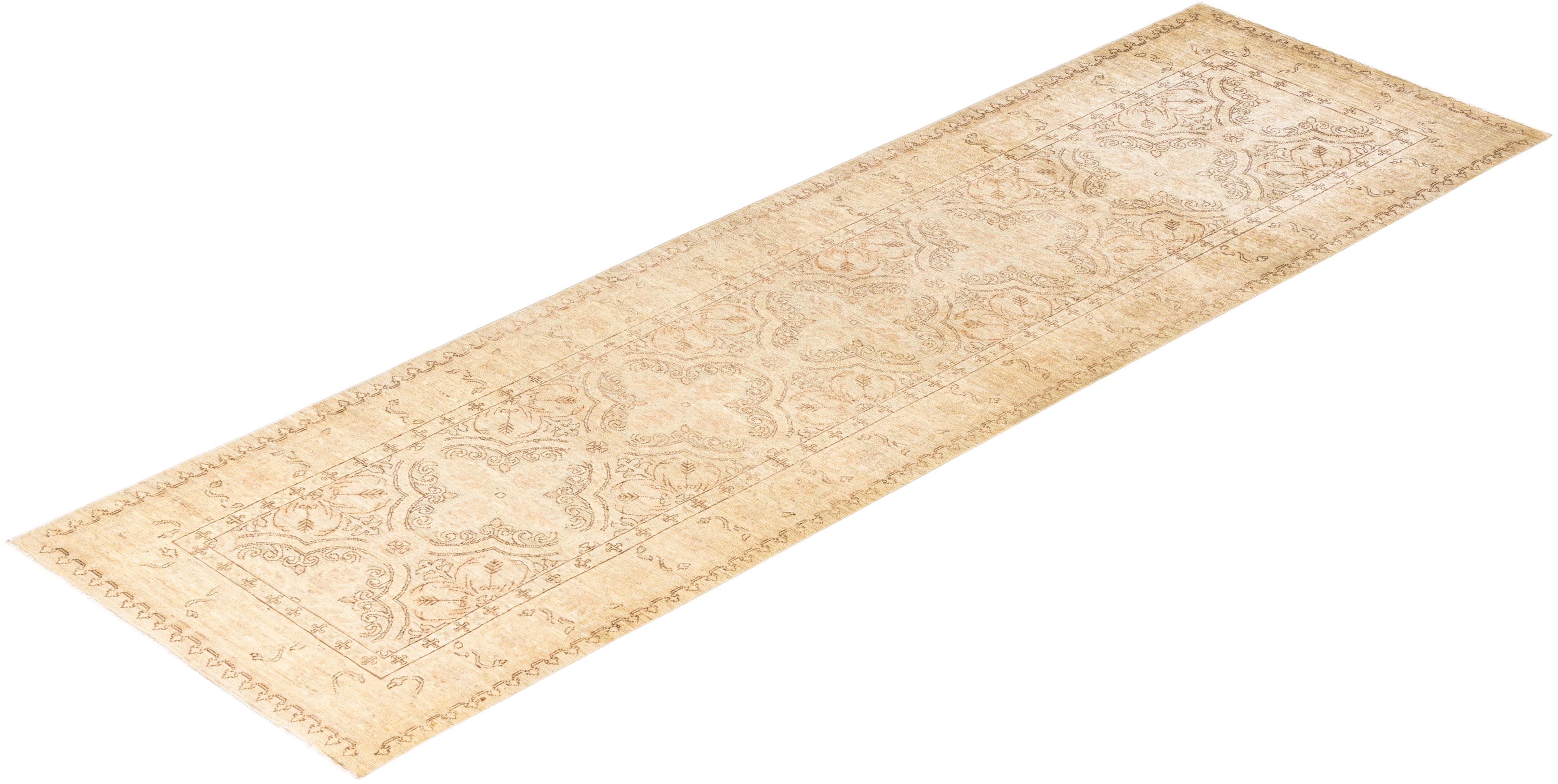 One-of-a-kind Hand Knotted Floral Eclectic Ivory Area Rug For Sale 2