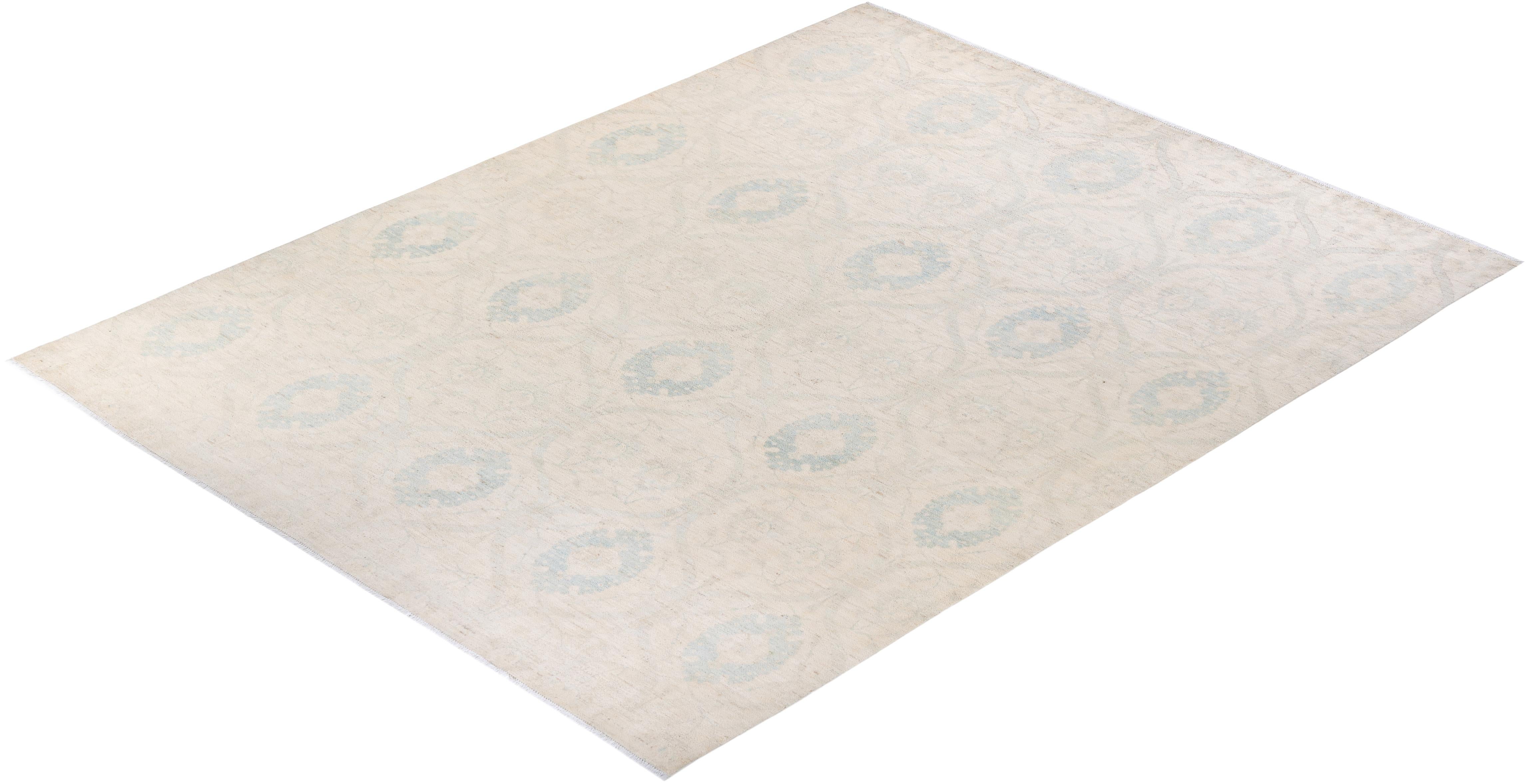 One-of-a-kind Hand Knotted Floral Eclectic Ivory Area Rug For Sale 2