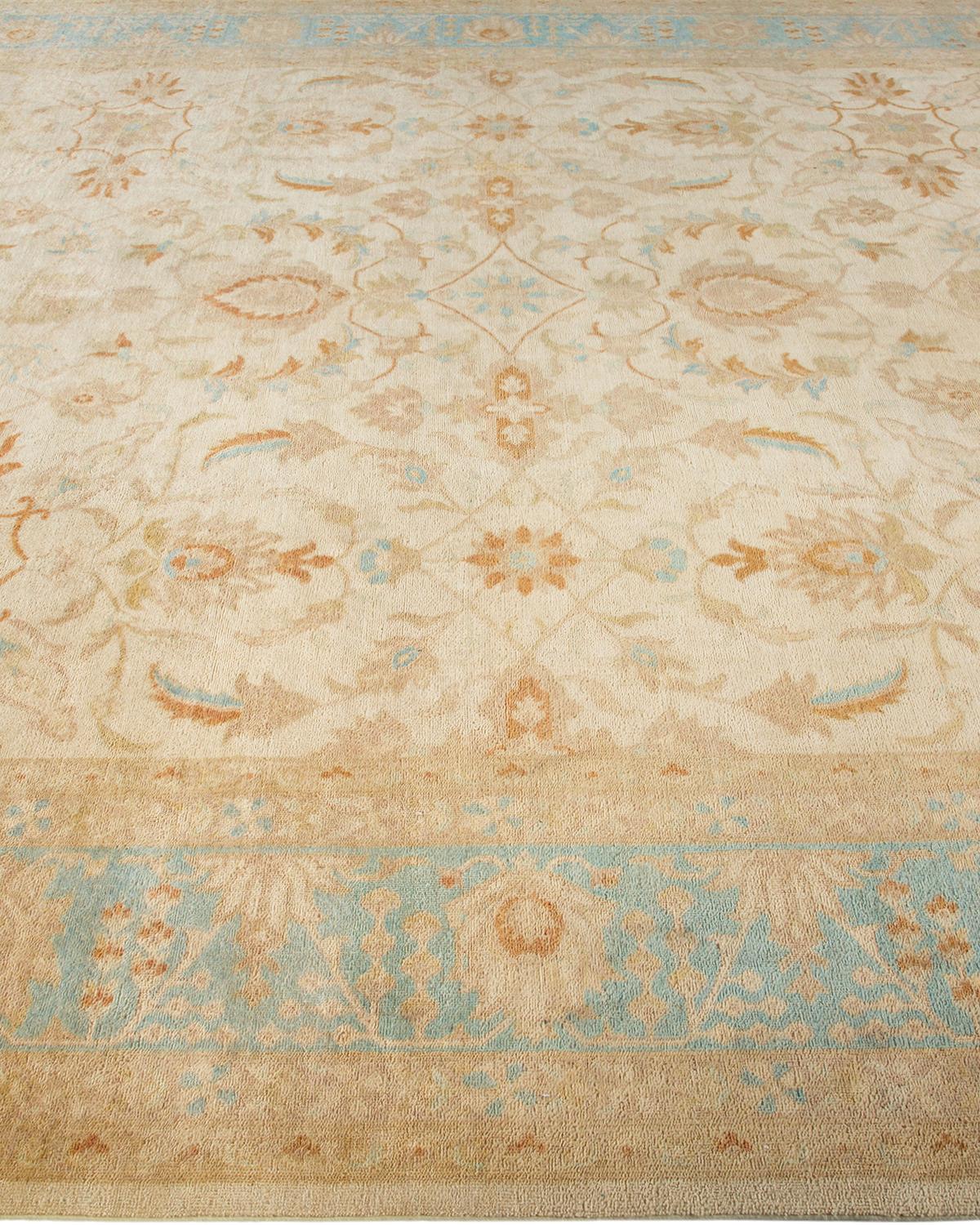 One-of-a-kind Hand Knotted Floral Eclectic Ivory Area Rug In New Condition For Sale In Norwalk, CT