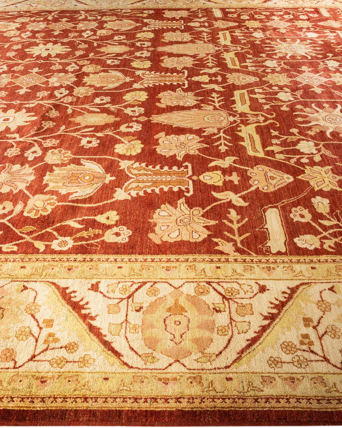 Handgeknüpfter, eklektischer orangefarbener Teppich mit Blumenmuster, Unikat (Pakistanisch) im Angebot
