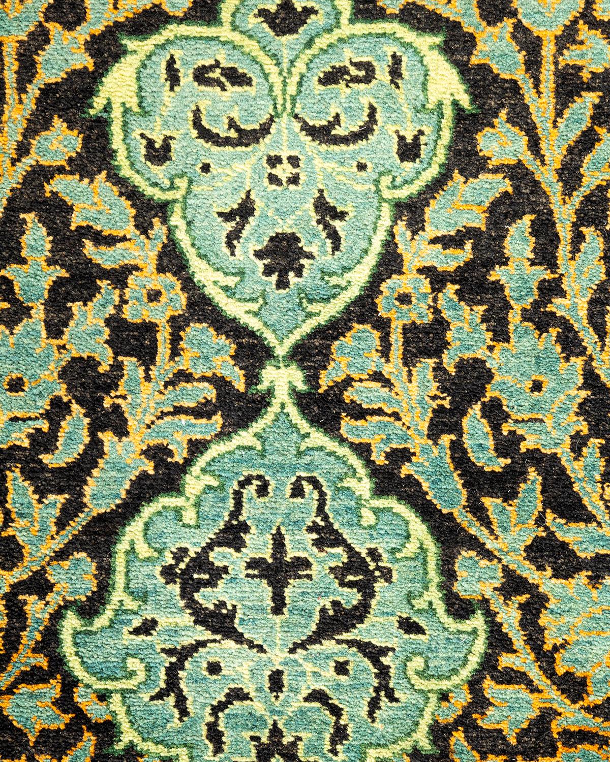 Pakistanais Tapis Mogul noir à fleurs noué à la main, unique en son genre, 2' 7