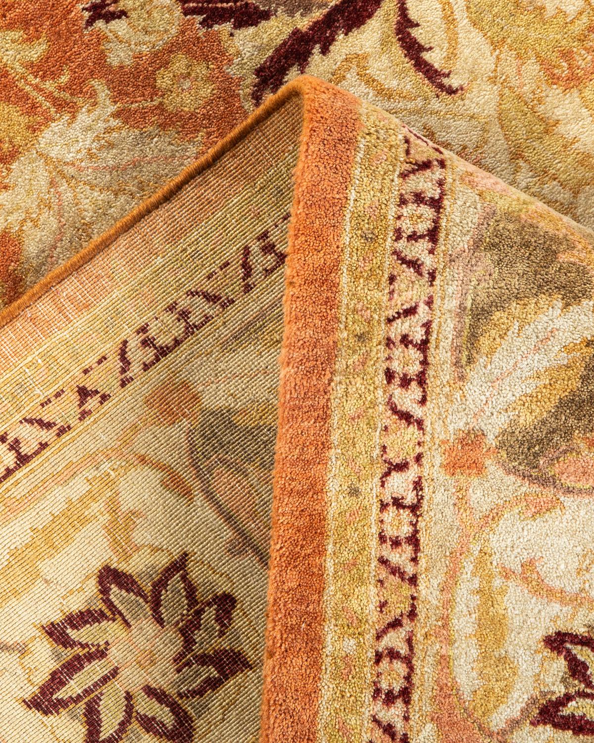 Handgeknüpfter, geblümter Mogul-Teppich in Braun, Unikat (Wolle) im Angebot
