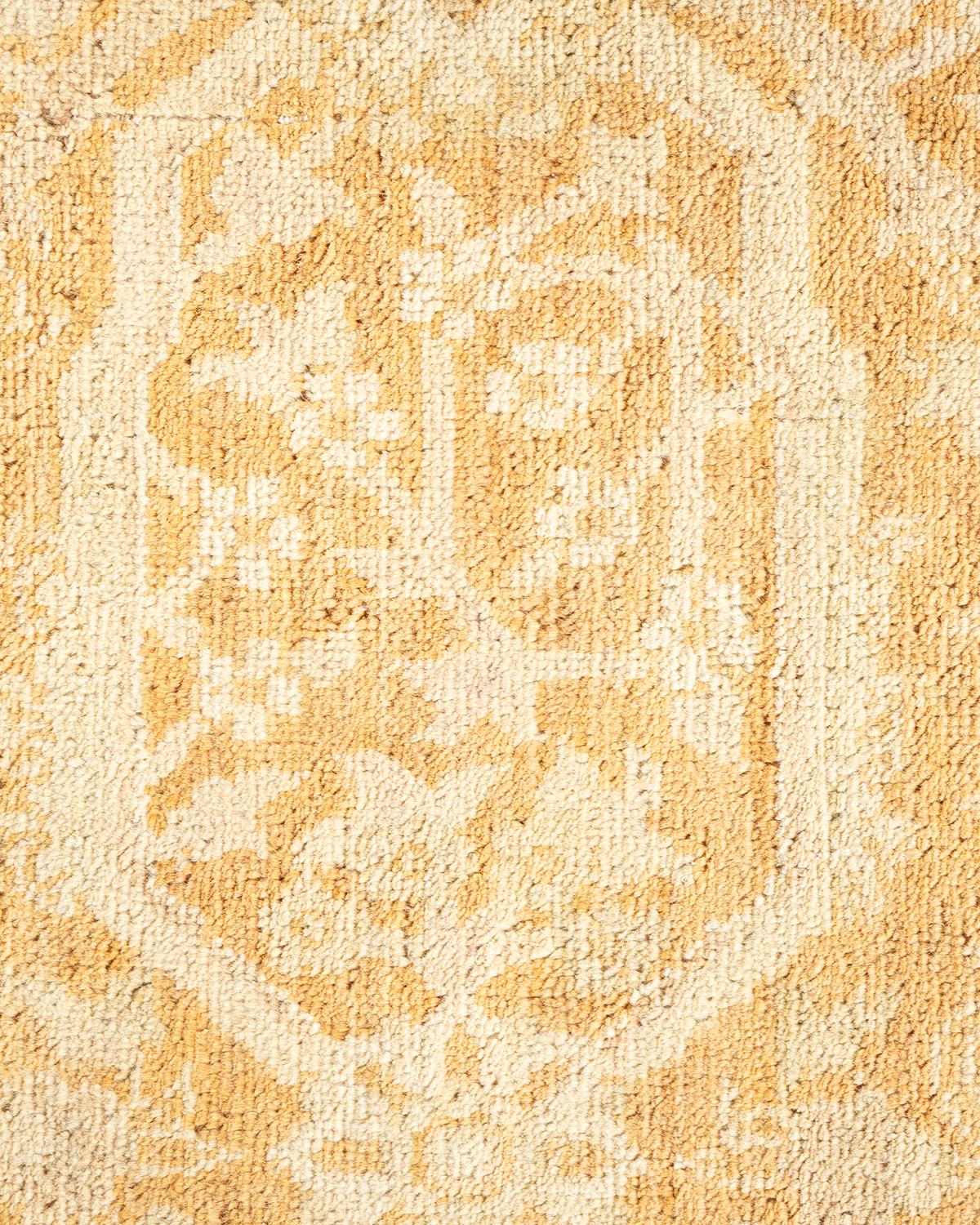 Handgeknüpfter, geblümter Mogul-Teppich in Braun, Unikat (Pakistanisch) im Angebot