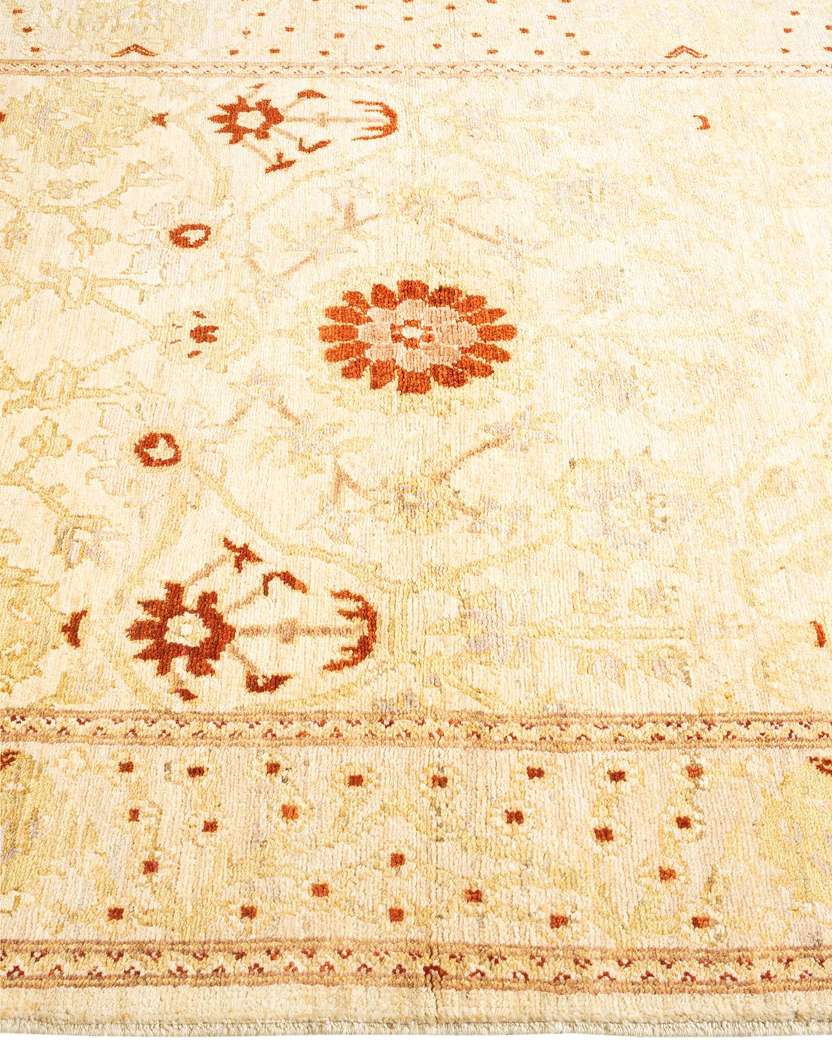 One-of-a-Kind Hand Knotted Floral Mogul Ivory Area Rug In New Condition For Sale In Norwalk, CT