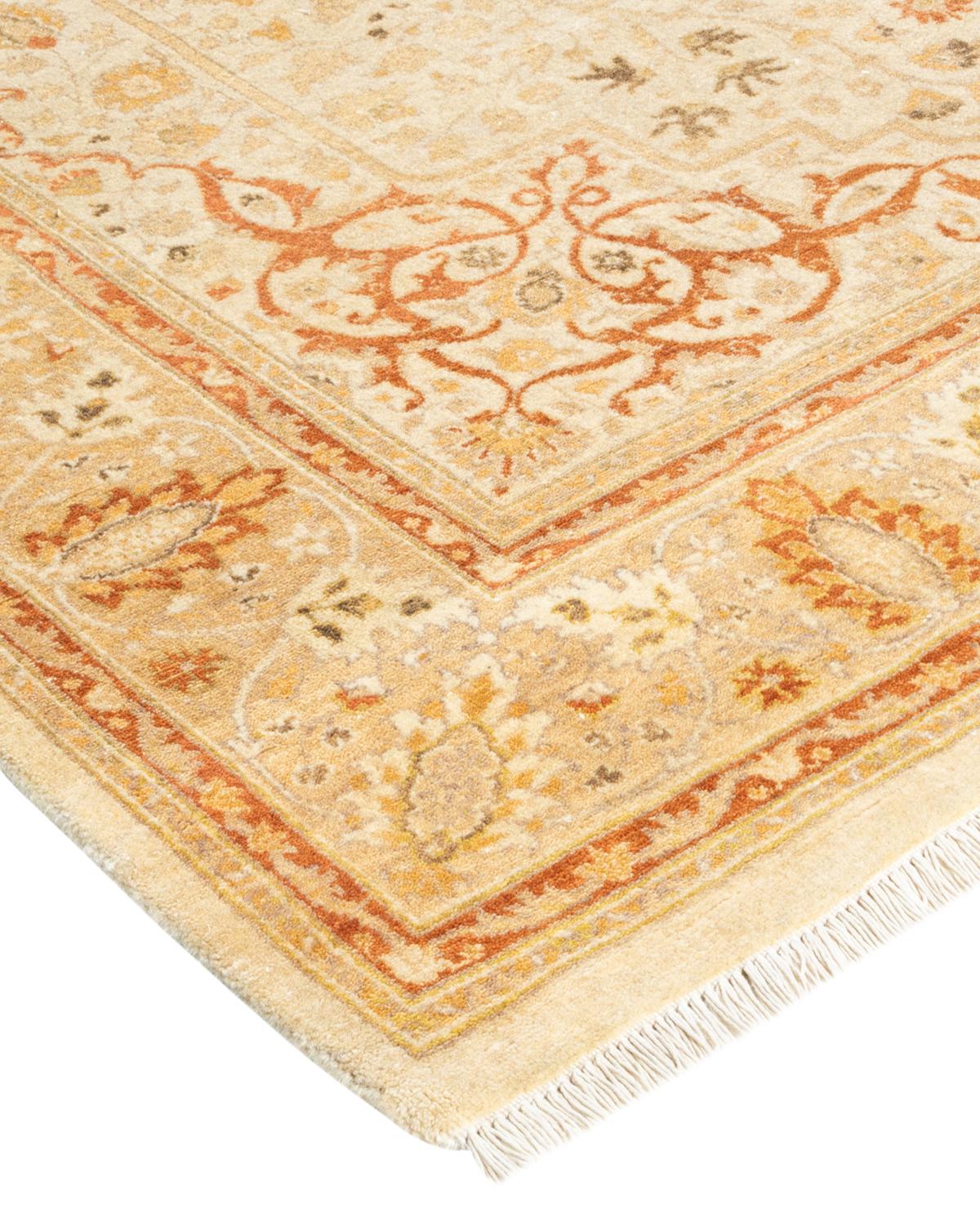 Avec leurs palettes discrètes et leurs motifs à l'envers, les tapis de la collection Mogul apporteront une sophistication intemporelle à n'importe quelle pièce. Influencés par un éventail de motifs turcs, indiens et persans, les artisans qui tissent