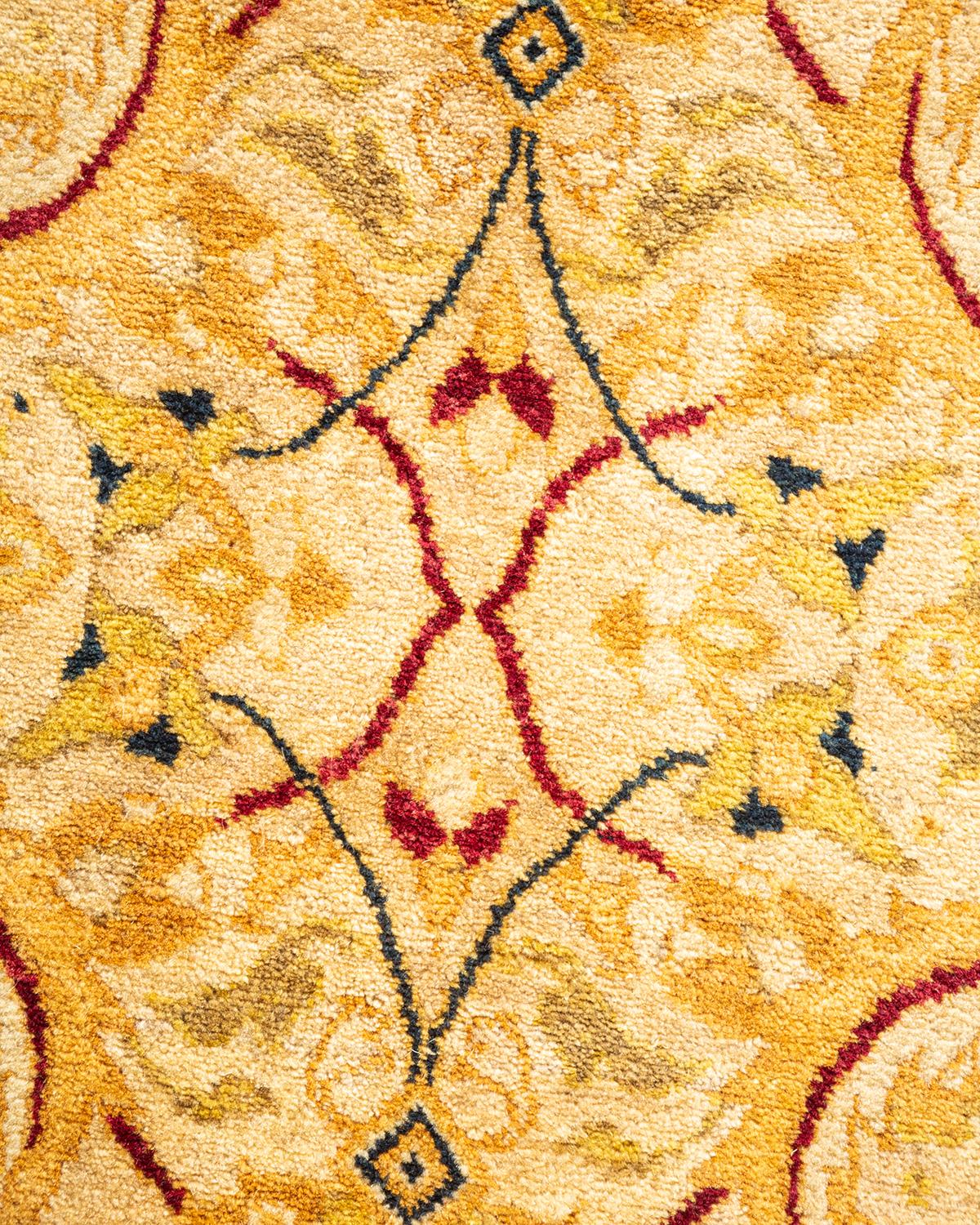 Handgeknüpfter elfenbeinfarbener Mogul-Teppich mit Blumenmuster, Unikat (Pakistanisch) im Angebot