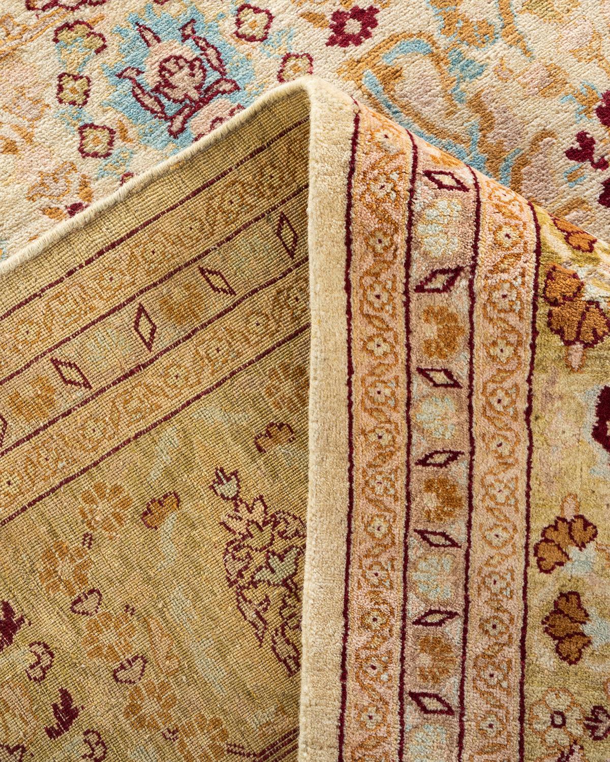 Laine Tapis Mogul ivoire à fleurs noué à la main - Exemplaire unique en vente