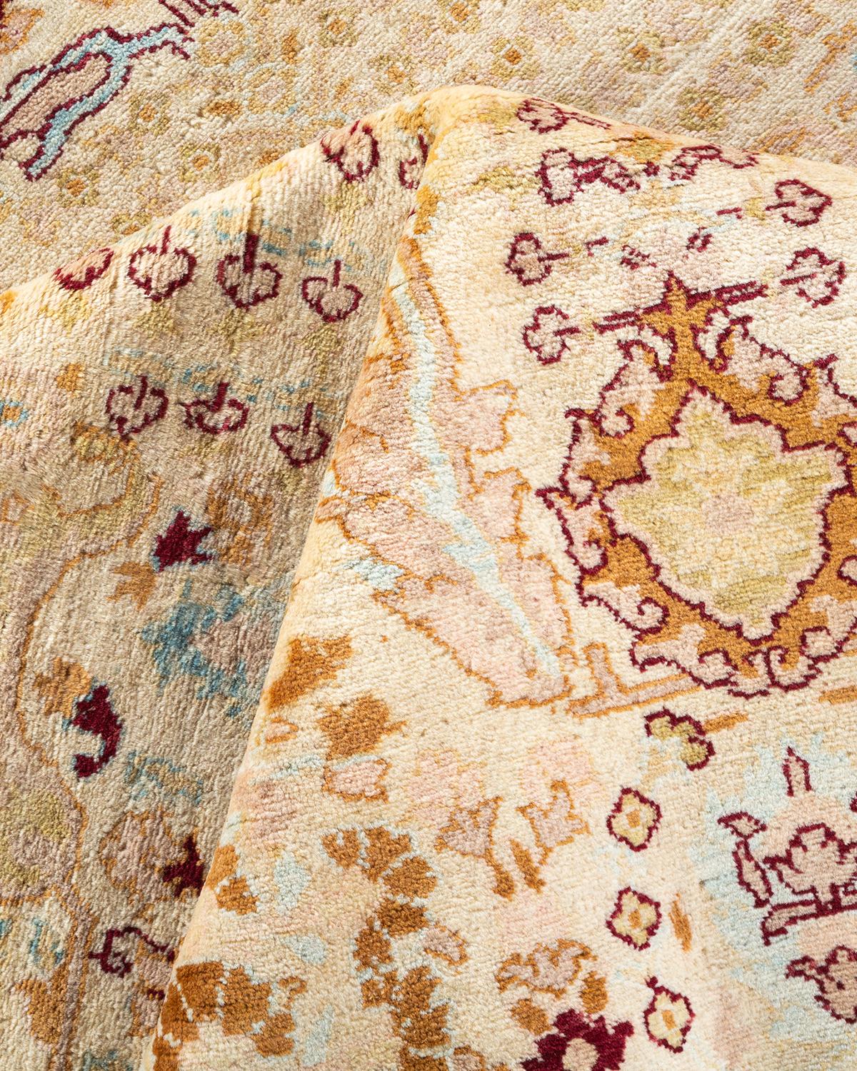 Tapis Mogul ivoire à fleurs noué à la main - Exemplaire unique en vente 1