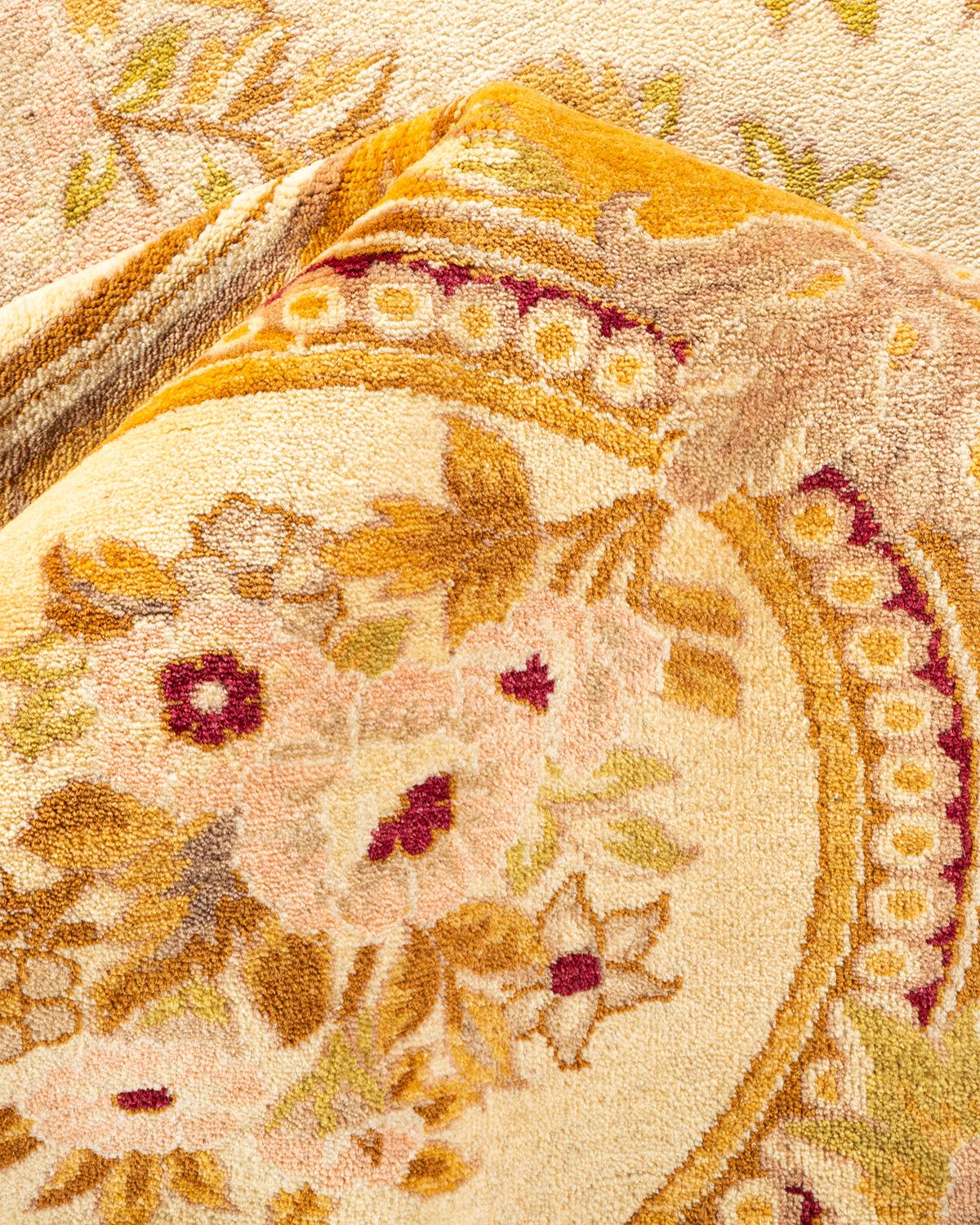One-of-a-kind Hand Knotted Floral Mogul Ivory Area Rug For Sale 1