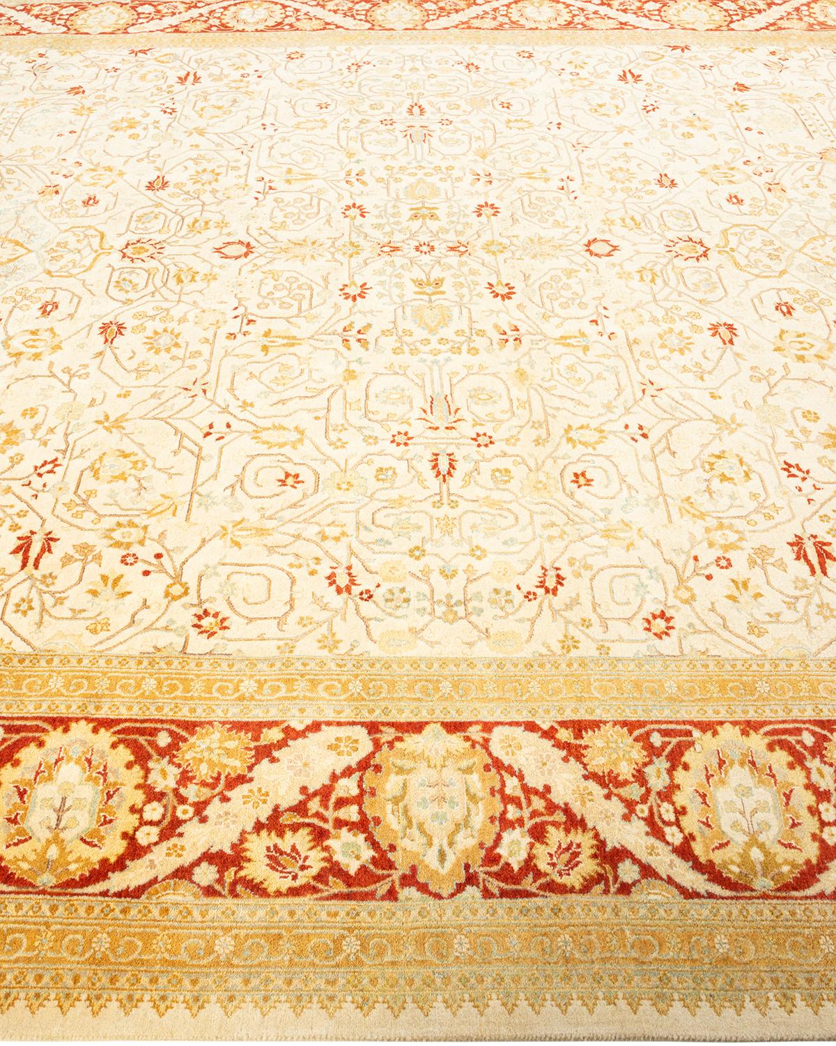 Tapis Mogul ivoire à fleurs noué à la main, unique en son genre Neuf - En vente à Norwalk, CT