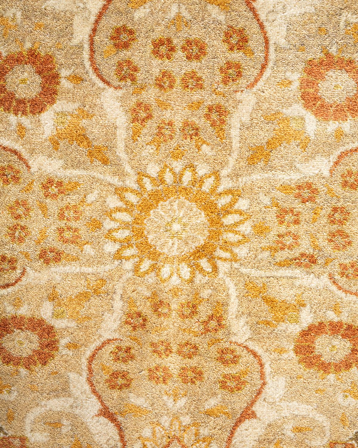 Alfombra Floral Mogul Marfil Anudada a Mano, Única en su Género Pakistaní en venta