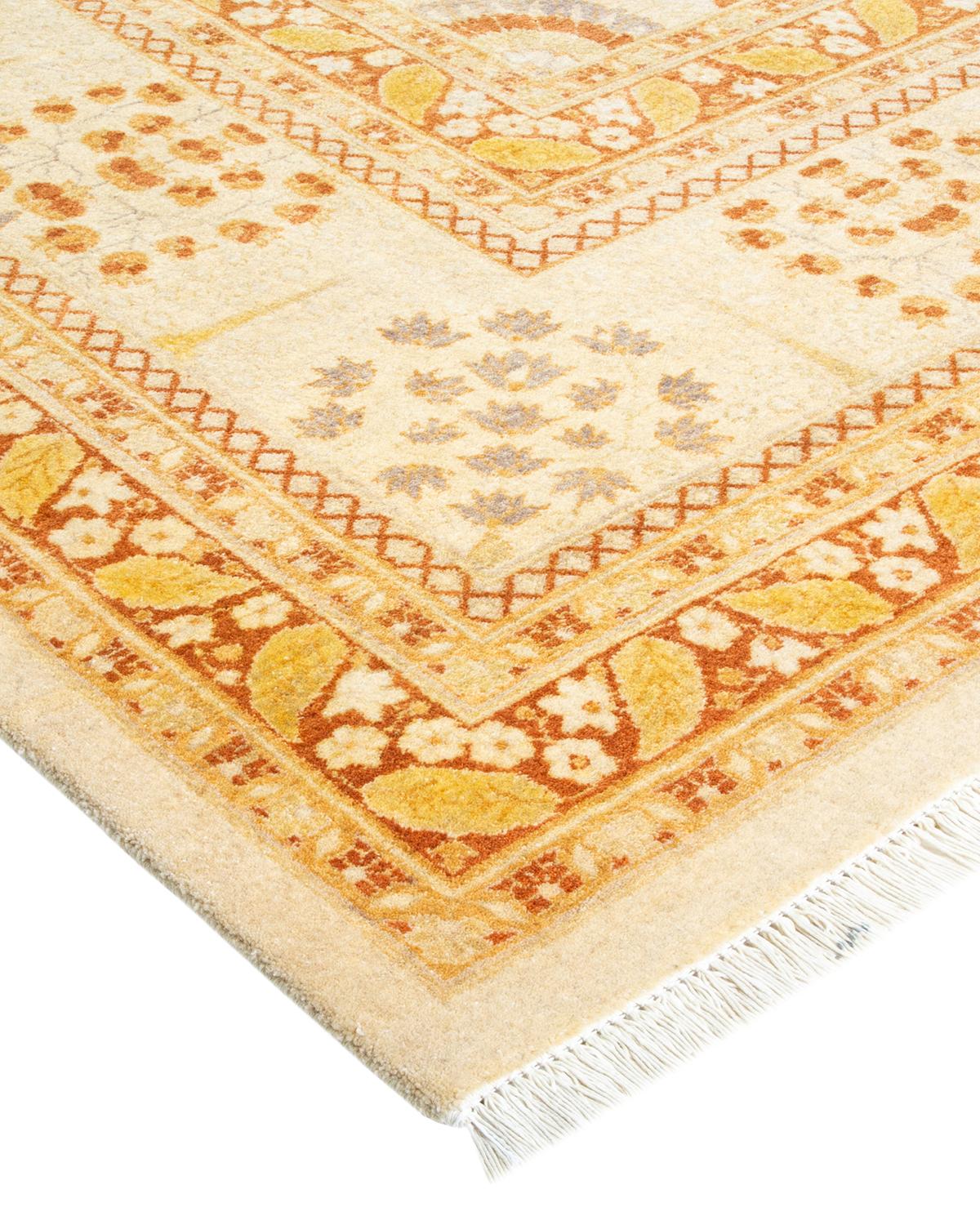 Avec leurs palettes discrètes et leurs motifs à l'envers, les tapis de la collection Mogul apporteront une sophistication intemporelle à n'importe quelle pièce. Influencés par un éventail de motifs turcs, indiens et persans, les artisans qui tissent