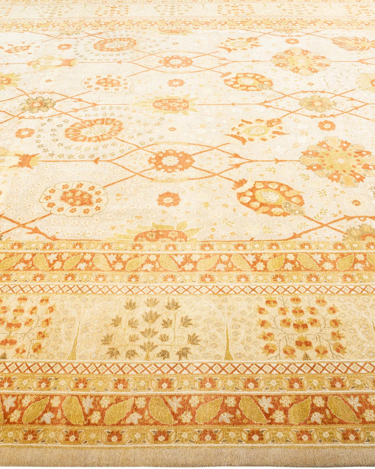 Tapis Mogul ivoire à fleurs noué à la main - Exemplaire unique Neuf - En vente à Norwalk, CT