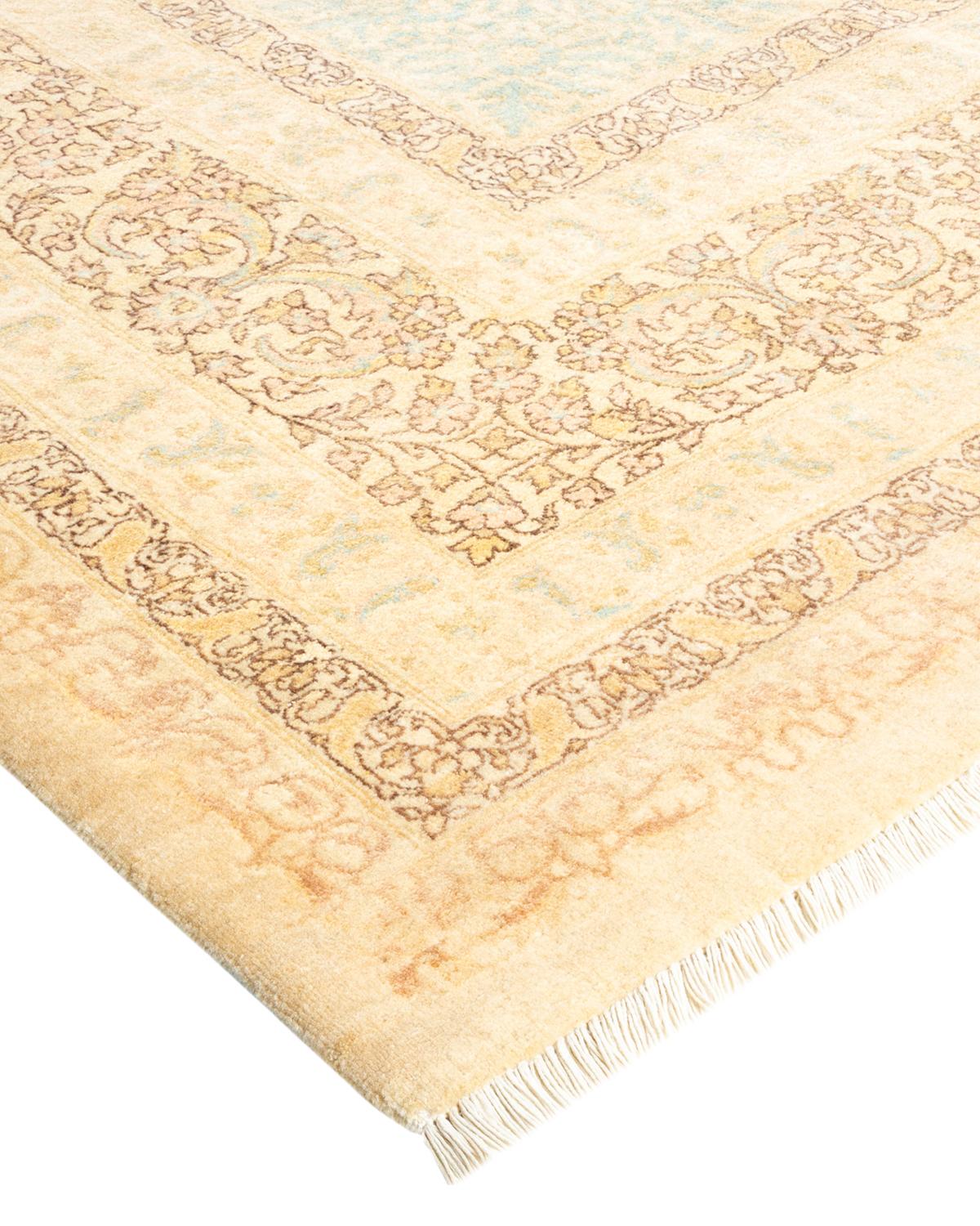 Avec leurs palettes discrètes et leurs motifs allover, les tapis de la collection Mogul apporteront une sophistication intemporelle à n'importe quelle pièce. Influencés par un éventail de motifs turcs, indiens et persans, les artisans qui tissent à