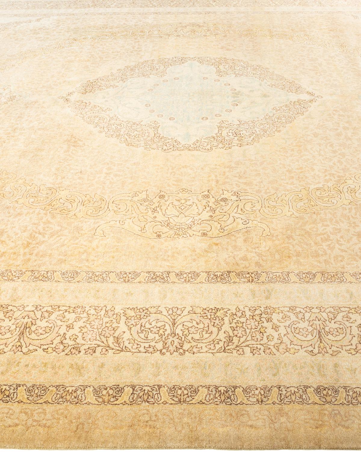 Tapis Mogul ivoire à fleurs noué à la main - Exemplaire unique Neuf - En vente à Norwalk, CT
