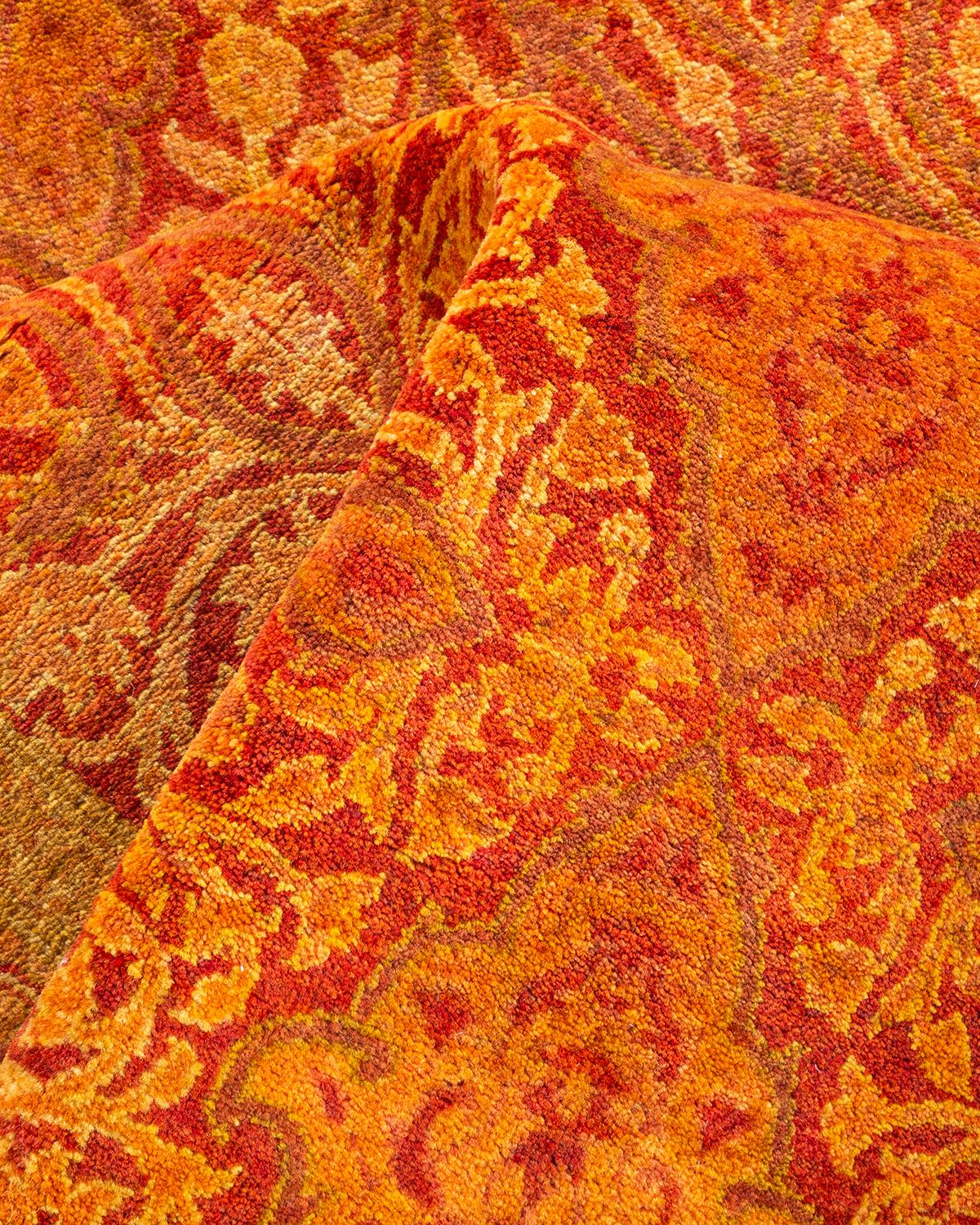 Handgeknüpfter, geblümter Mogul Orange Teppich, Unikat im Angebot 1