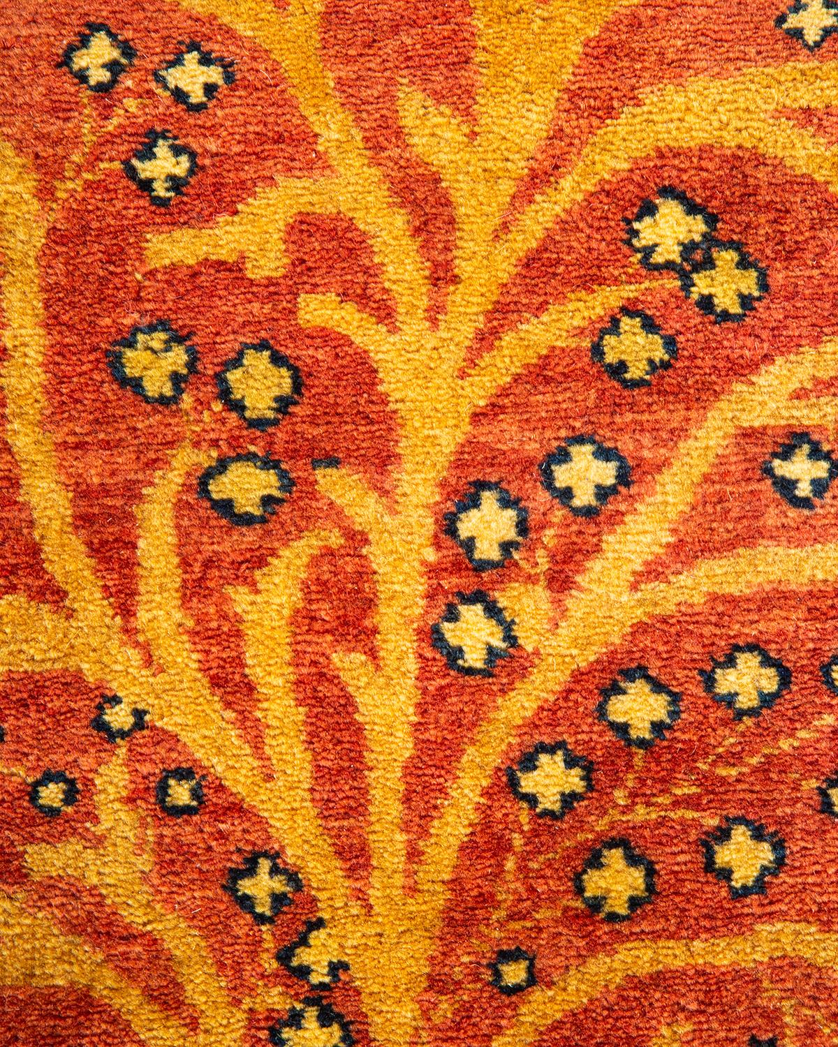 Pakistanais Tapis Mogul orange à motifs floraux noués à la main, unique en son genre en vente