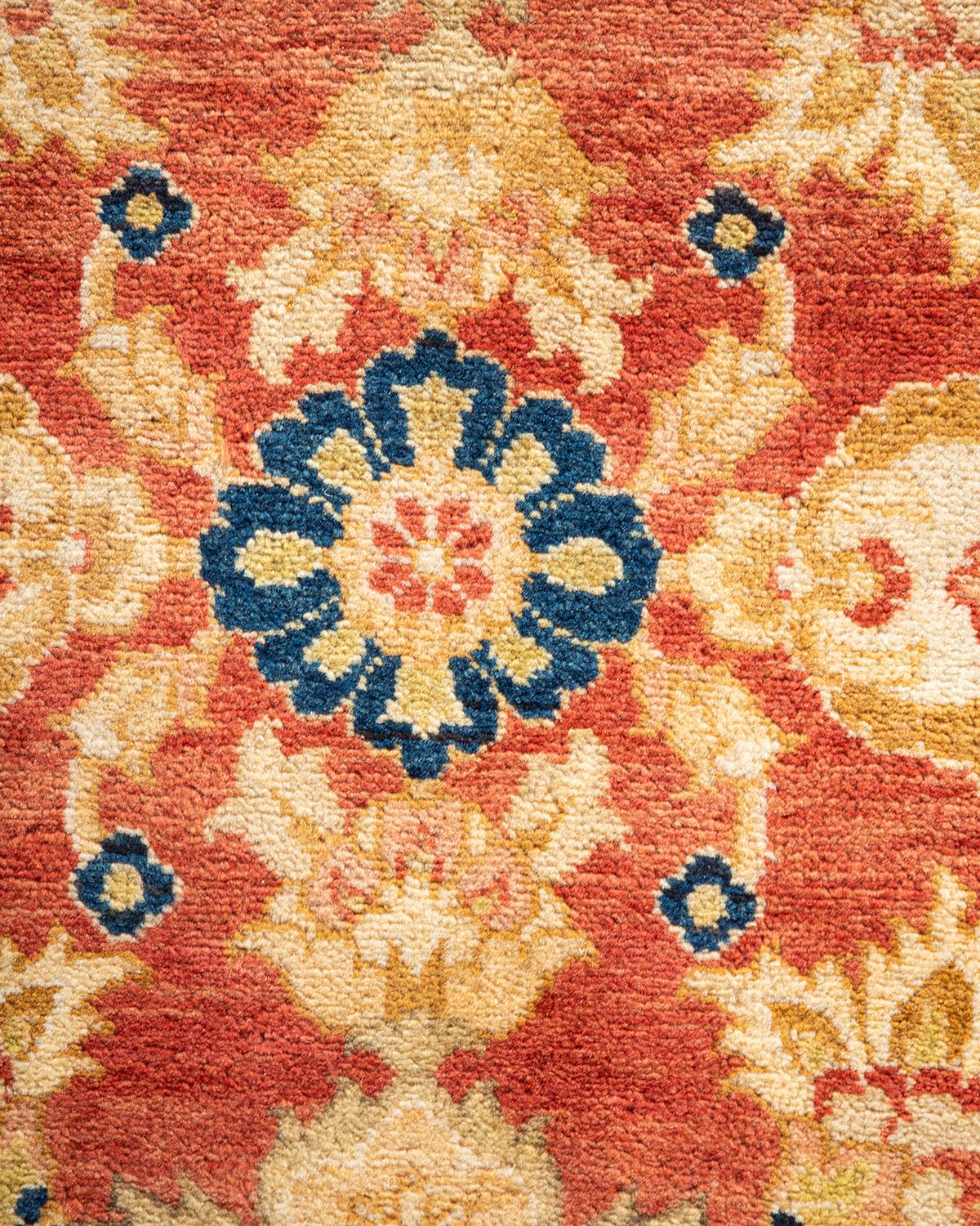 Handgeknüpfter, geblümter Mogul-Teppich in Orange, Unikat (Pakistanisch) im Angebot