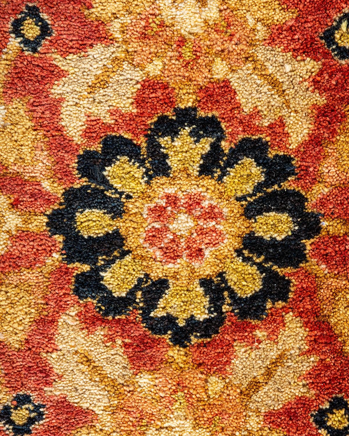 Alfombra anudada a mano Floral Mogul Naranja Única en su género Pakistaní en venta