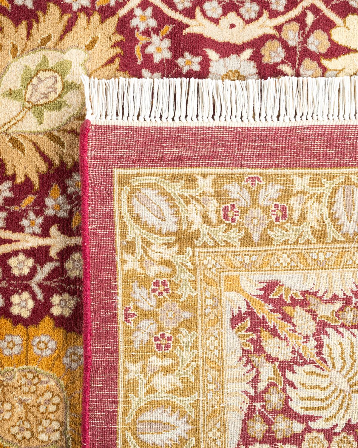 Handgeknüpfter, geblümter Mogul-Teppich in Violett, Unikat (21. Jahrhundert und zeitgenössisch) im Angebot