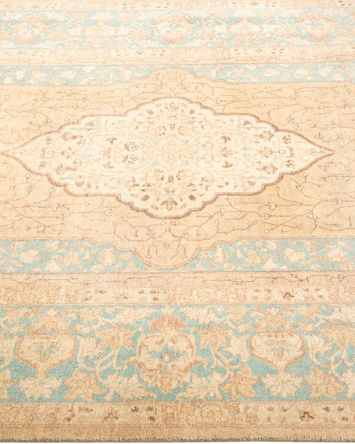 One-of-a-kind Hand Knotted Floral Mogul Yellow Area Rug In New Condition For Sale In Norwalk, CT