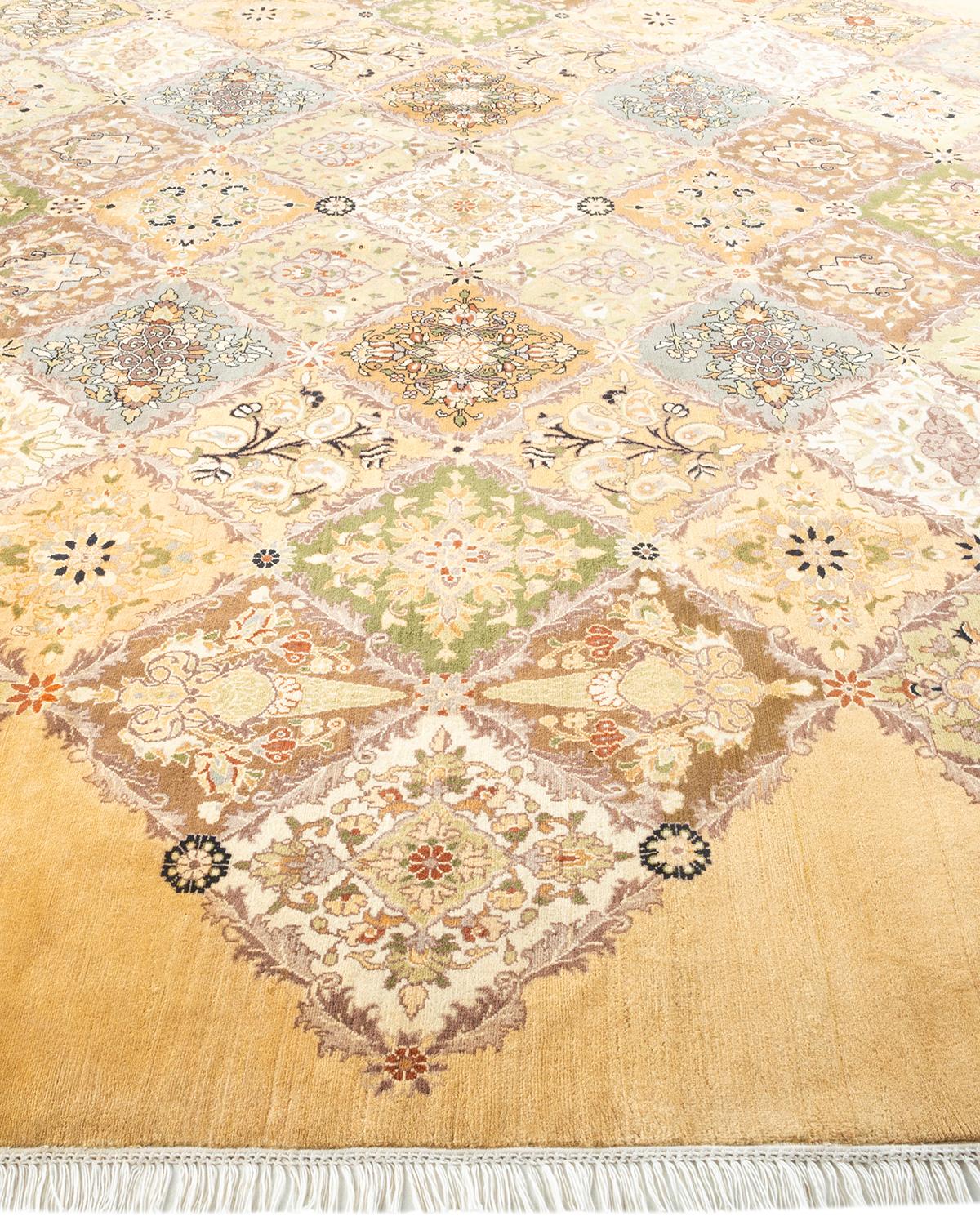 One-of-a-kind Hand Knotted Floral Mogul Yellow Area Rug In New Condition For Sale In Norwalk, CT
