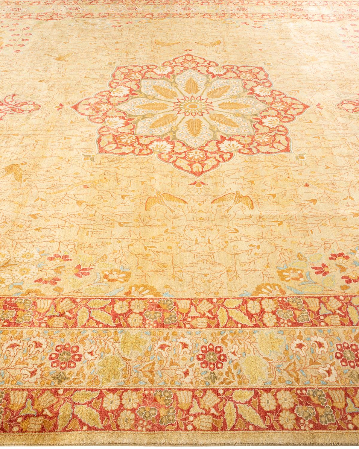 One-of-a-kind Hand Knotted Floral Mogul Yellow Area Rug In New Condition For Sale In Norwalk, CT
