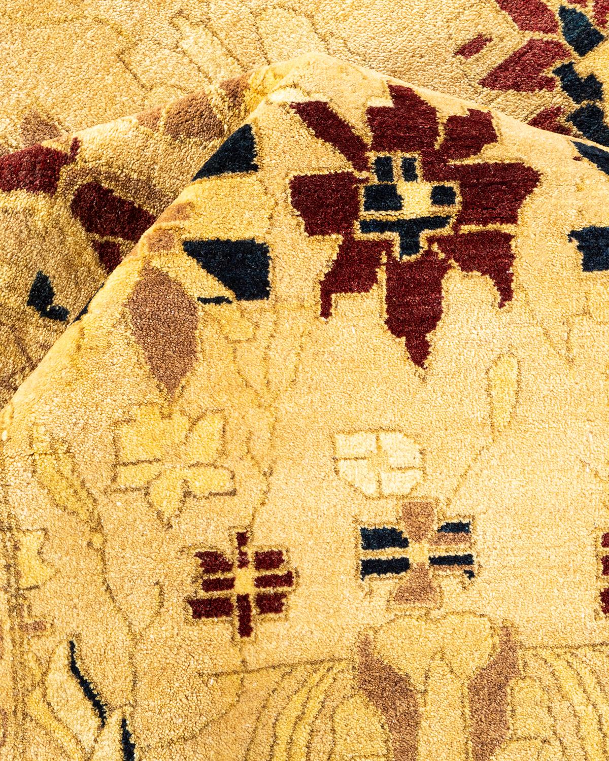Tapis Mogul jaune à fleurs noué à la main, unique en son genre en vente 1
