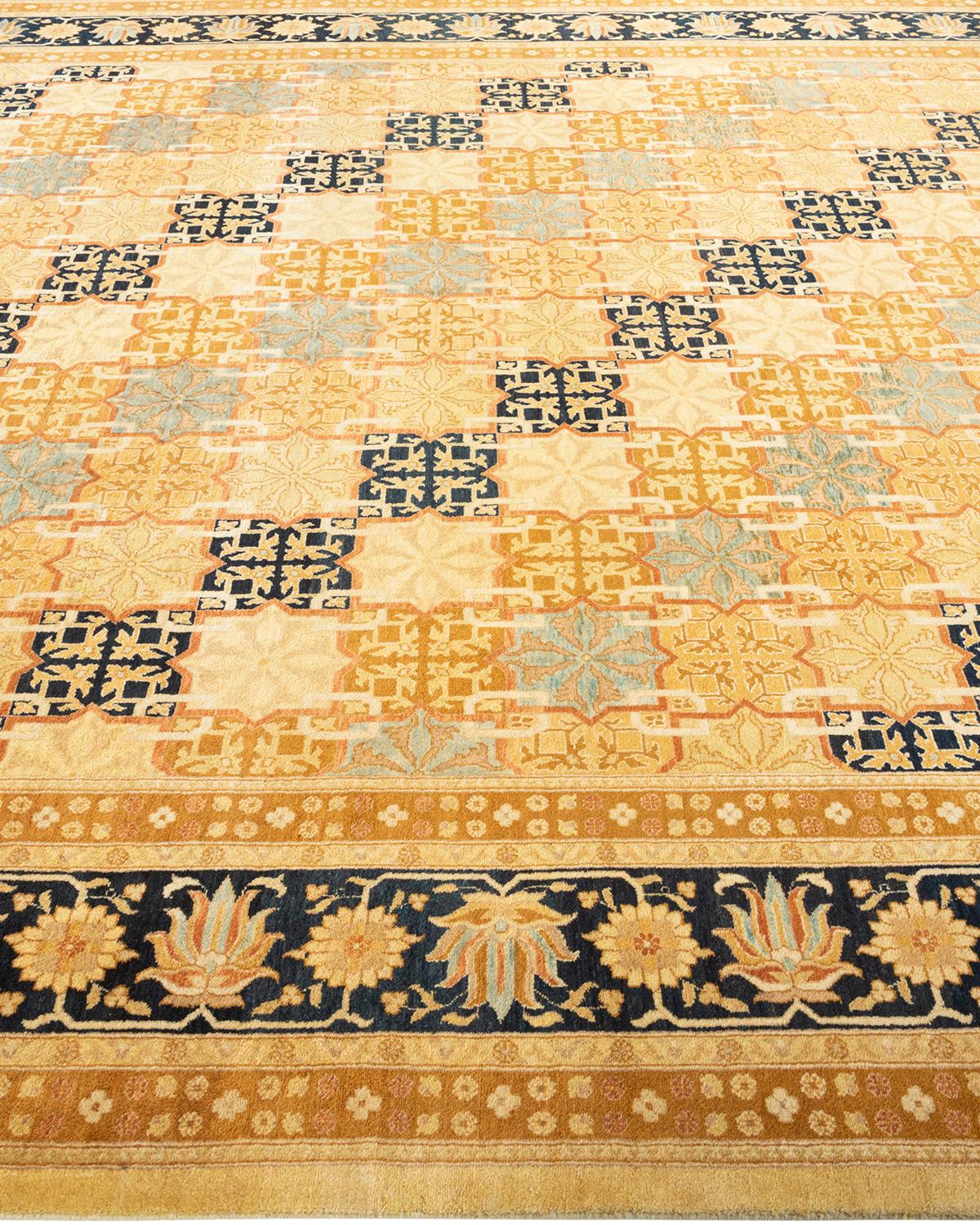 One-of-a-Kind Hand Knotted Geometric Mogul Ivory Area Rug In New Condition For Sale In Norwalk, CT