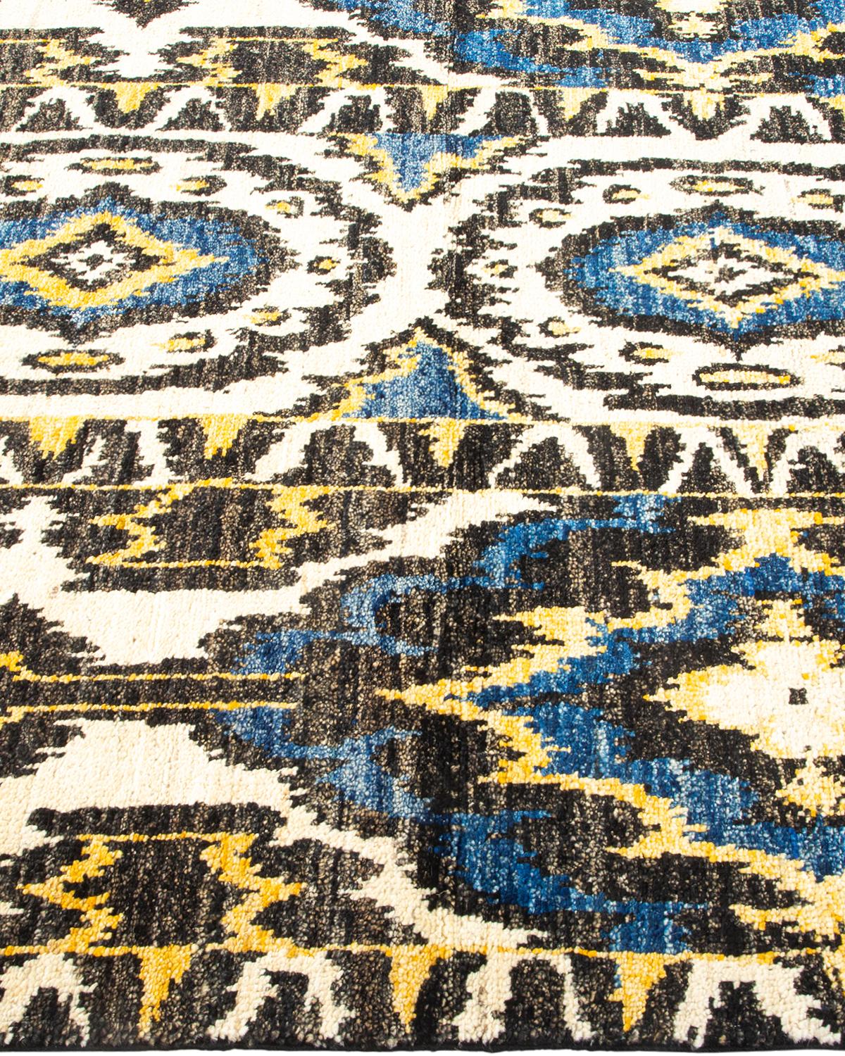 One-of-a-Kind Hand Knotted Ikat Modern Black Area Rug In New Condition For Sale In Norwalk, CT