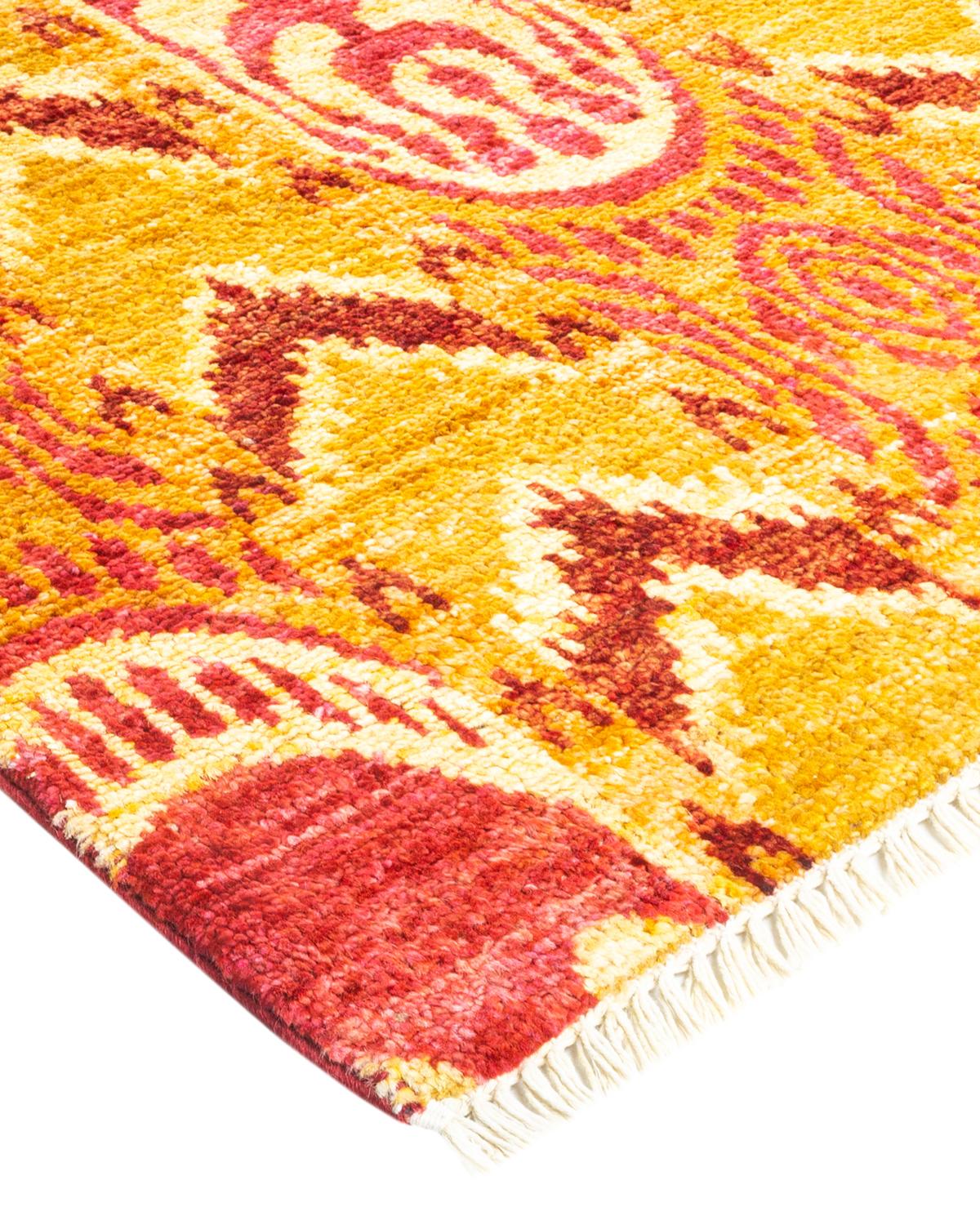 Fresh, spirited, and above all, luxurious, the rugs of the Modern collection can invigorate a traditional room as gracefully as they can ground a more contemporary space. Regardless of their color and style, there is just one thing about these rugs