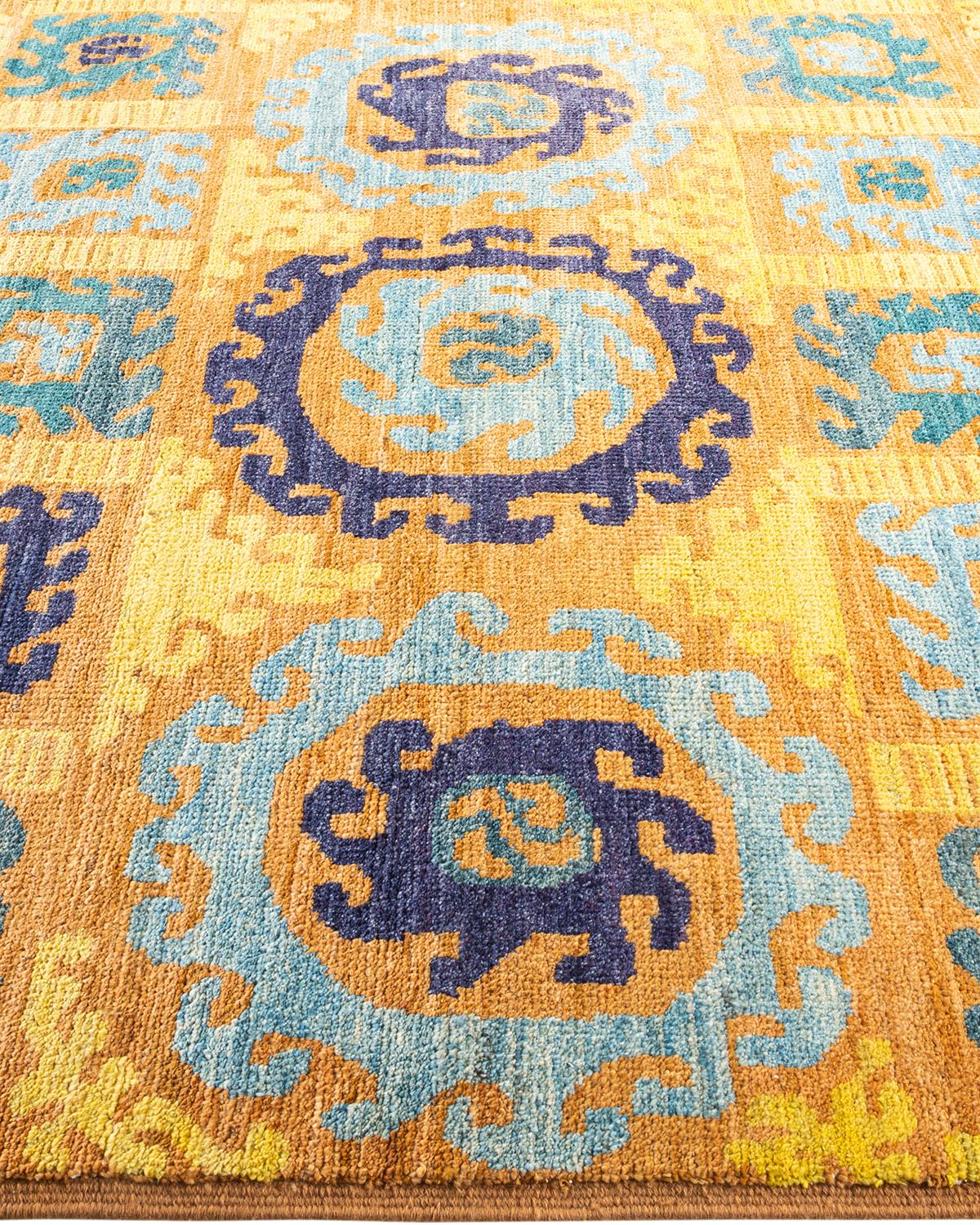 One-of-a-kind Hand Knotted Ikat Modern Yellow Area Rug In New Condition For Sale In Norwalk, CT