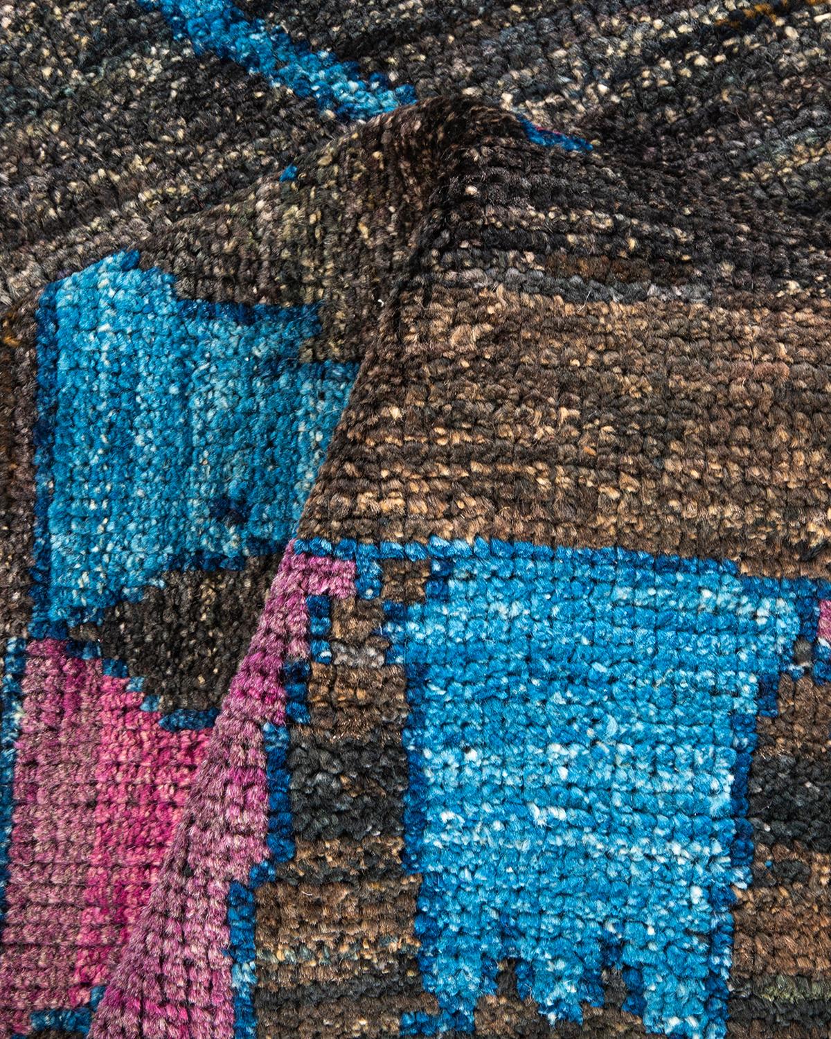 Alfombra marroquí moderna negra anudada a mano única en su género en venta 1