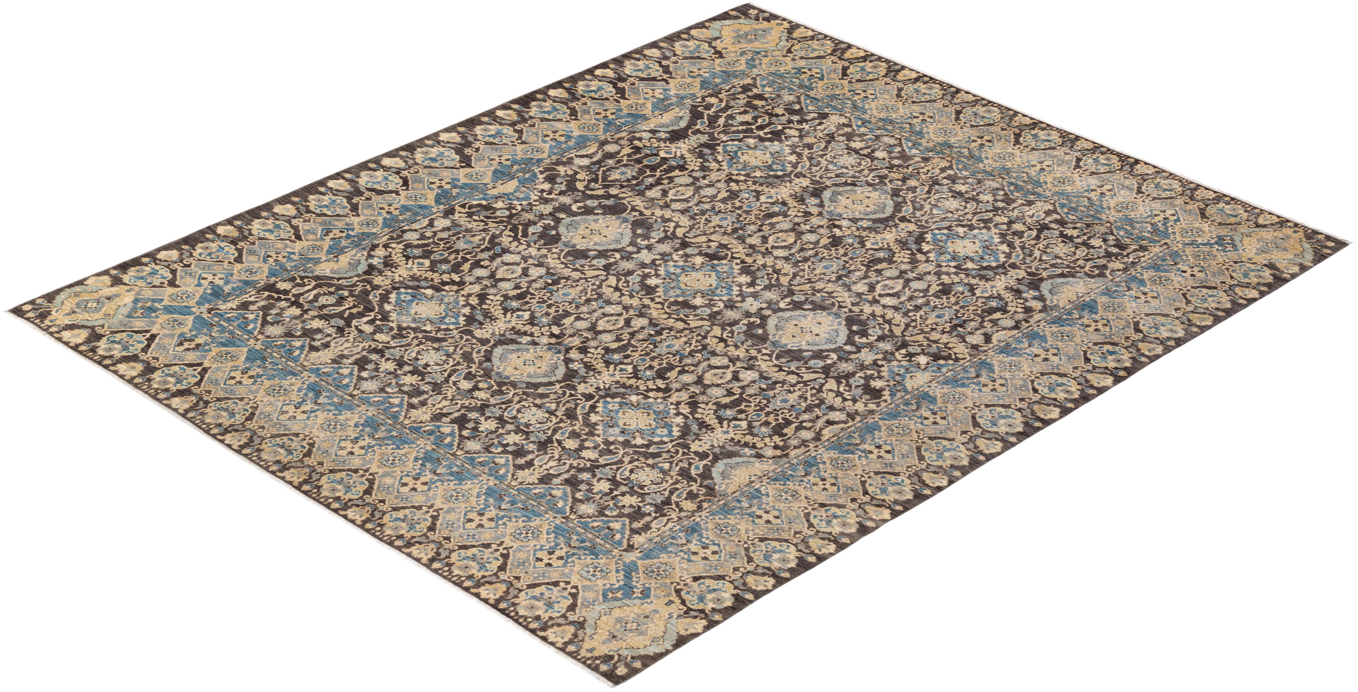 One-of-a-kind Hand Knotted Oriental Eclectic Gray Area Rug For Sale 2