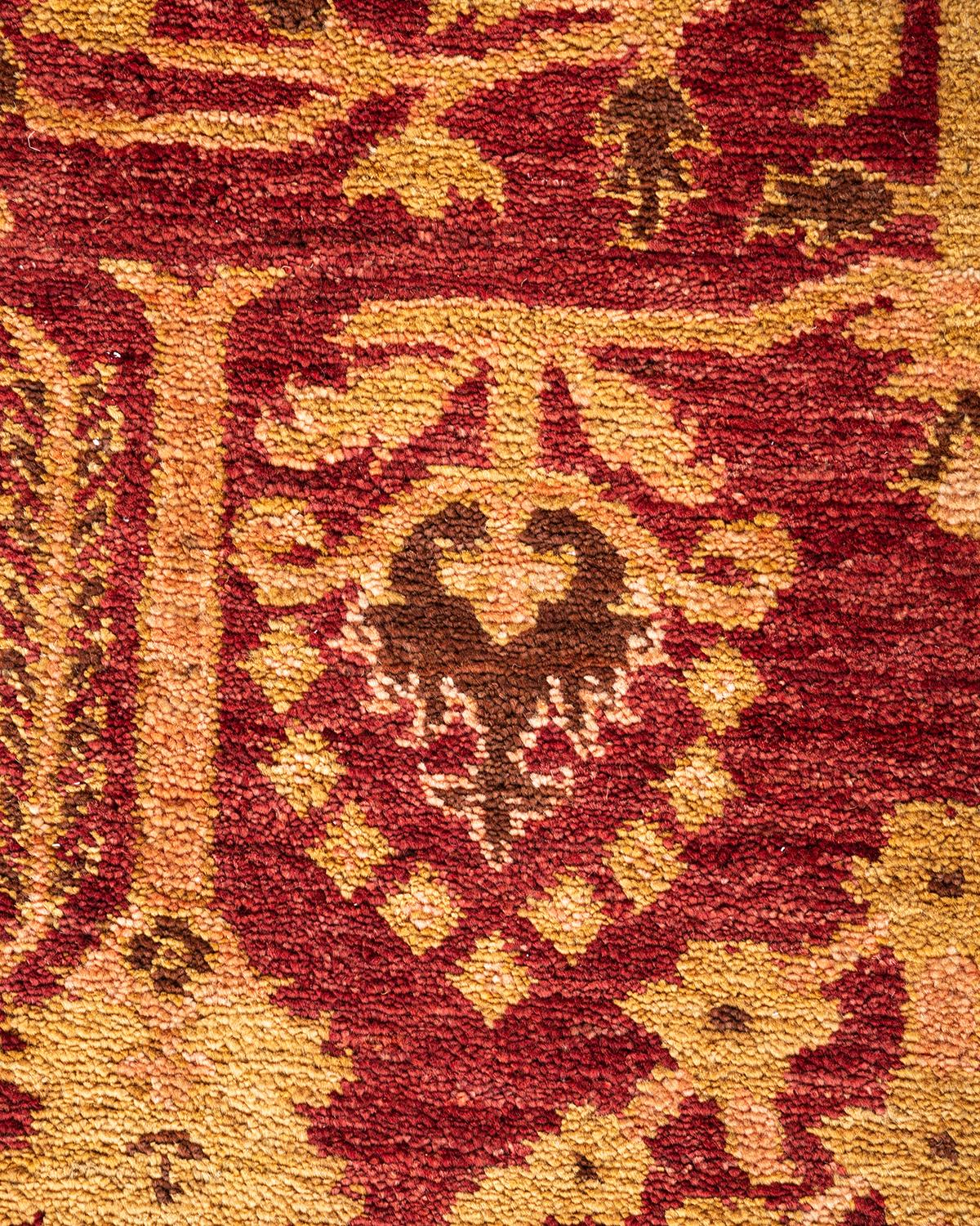 Alfombra oriental ecléctica roja anudada a mano única en su género Pakistaní en venta