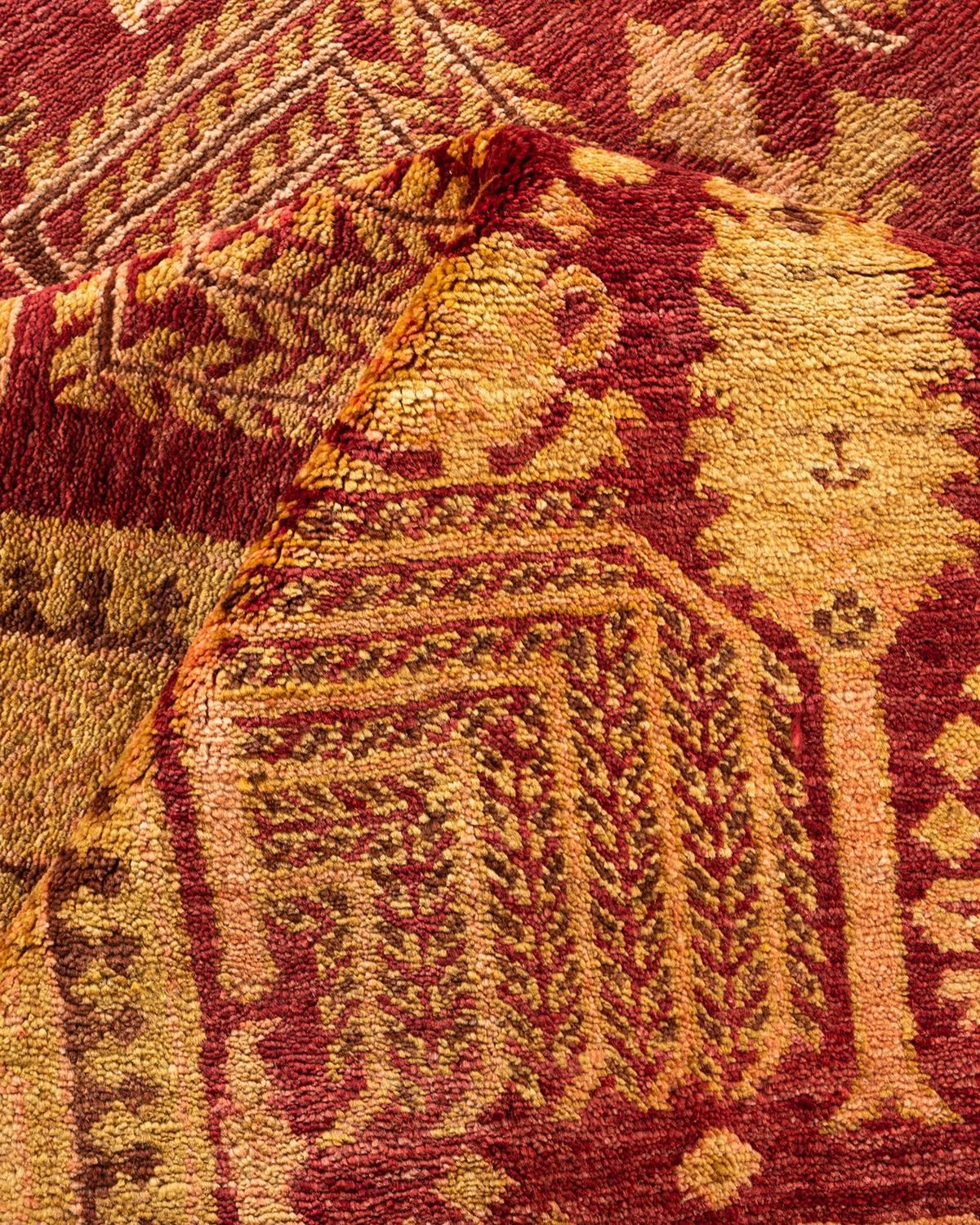 Alfombra oriental ecléctica roja anudada a mano única en su género en venta 1