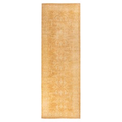 Tapis jaune oriental éclectique noué à la main, unique en son genre