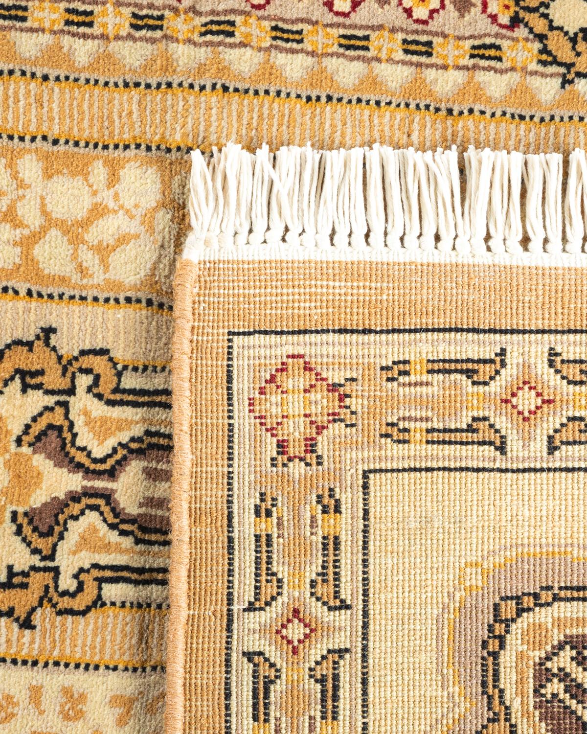 Alfombra oriental ecléctica amarilla anudada a mano única en su género Siglo XXI y contemporáneo en venta