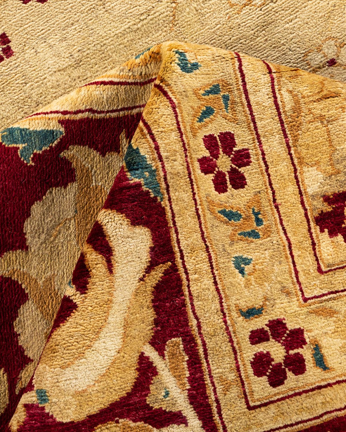 Tapis jaune oriental éclectique noué à la main, unique en son genre en vente 1
