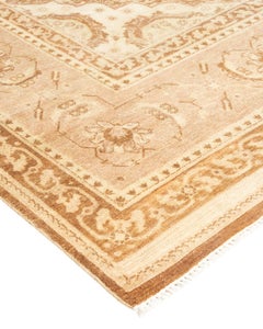 Handgeknüpfter orientalischer Mogul-Teppich in Beige, Unikat