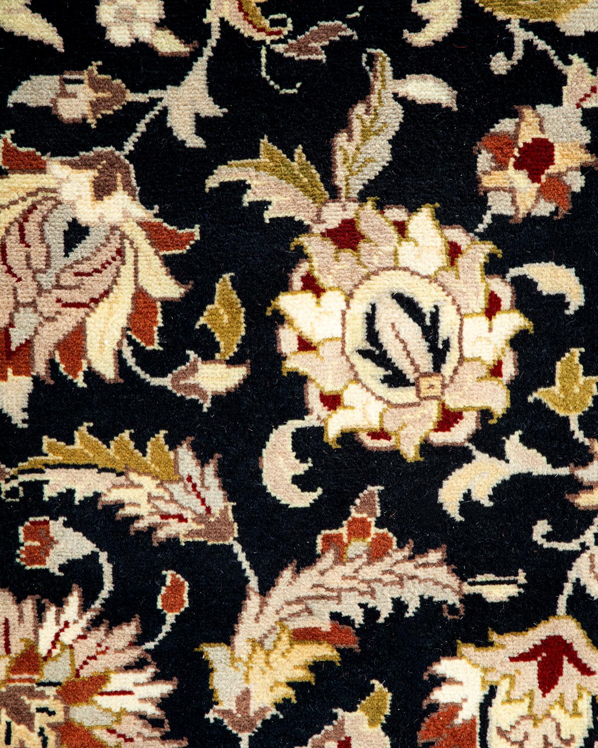 Einzigartiger handgeknüpfter schwarzer Oriental Mogul-Teppich, 2' 7 Zoll x 12' 6 Zoll (Pakistanisch) im Angebot