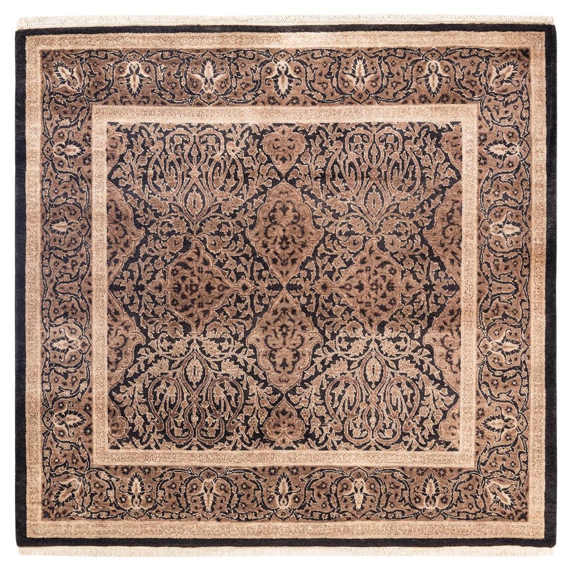 Tapis Oriental Mogul noir noué à la main, unique en son genre