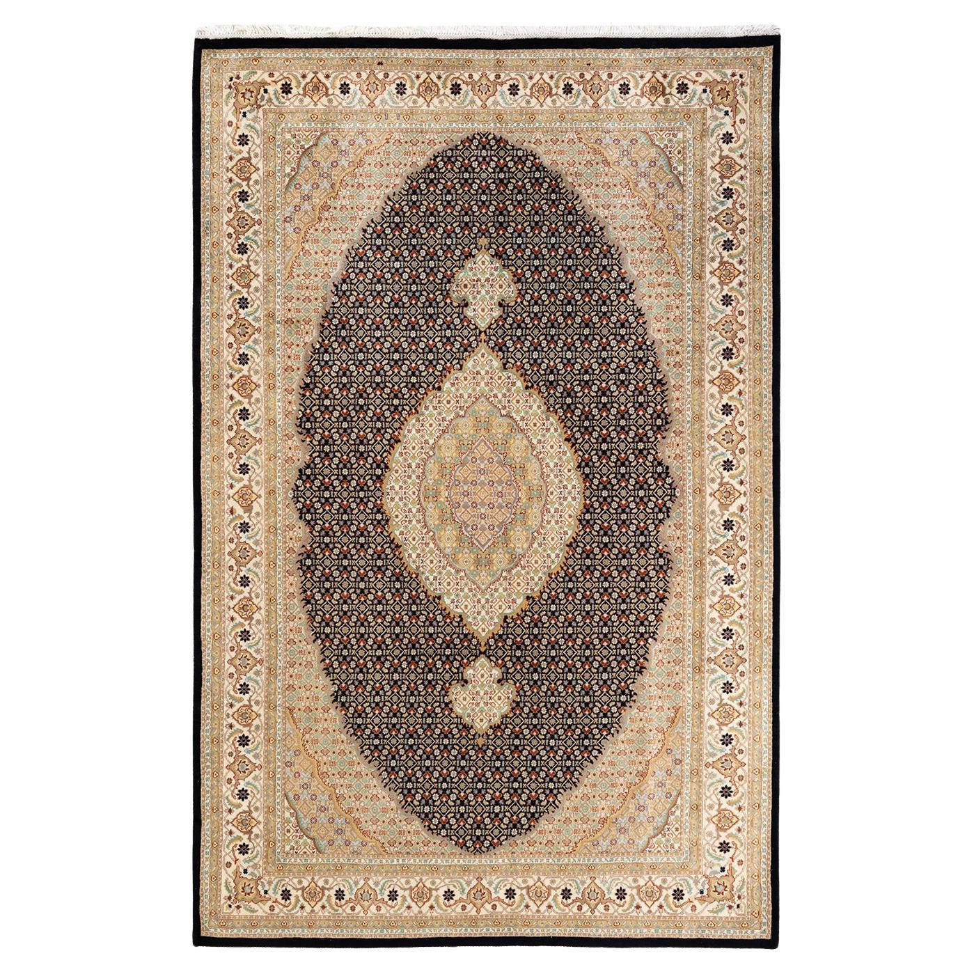 Tapis Oriental Mogul noir noué à la main, unique en son genre