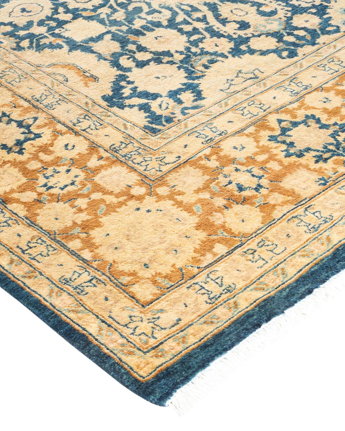 Die Teppiche der Mogul-Kollektion bringen mit ihren zurückhaltenden Farben und Allover-Mustern zeitlose Eleganz in jeden Raum. Beeinflusst von einem Spektrum türkischer, indischer und persischer Designs, lassen die Kunsthandwerker, die diese