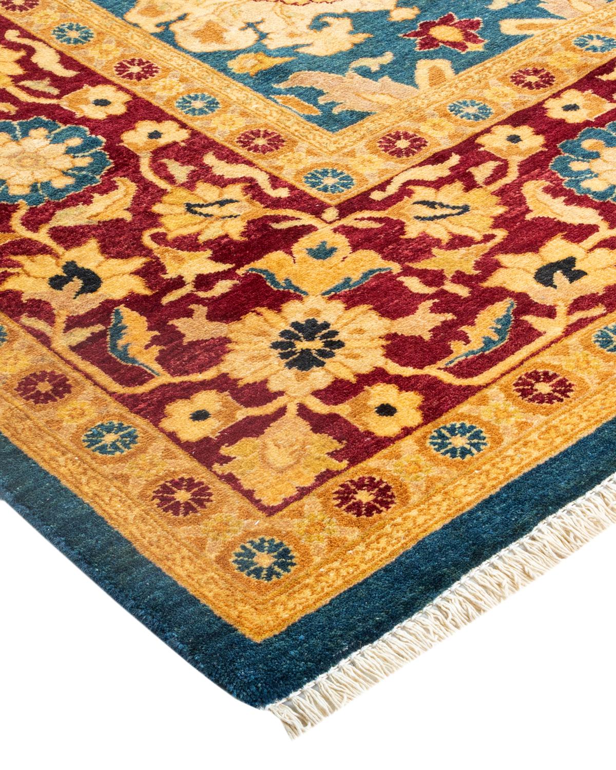 Avec leurs palettes discrètes et leurs motifs à l'envers, les tapis de la collection Mogul apporteront une sophistication intemporelle à n'importe quelle pièce. Influencés par un éventail de motifs turcs, indiens et persans, les artisans qui tissent