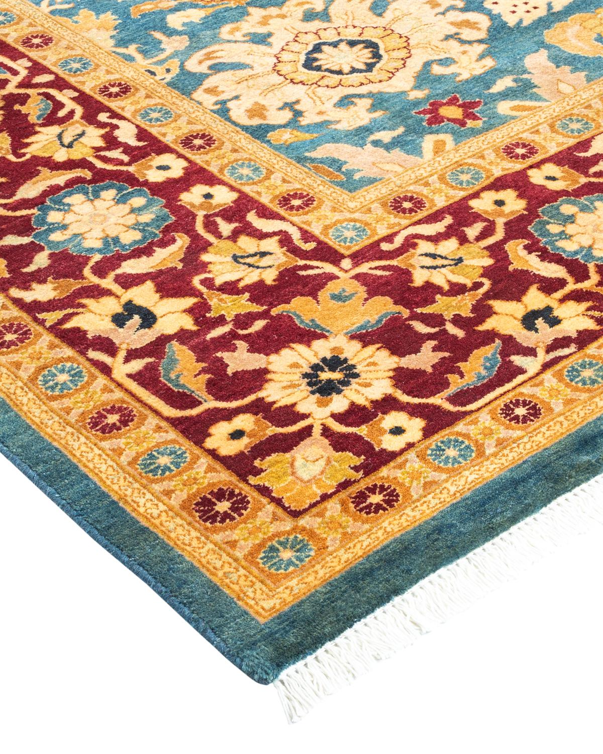 Die Teppiche der Mogul-Kollektion bringen mit ihren zurückhaltenden Farben und Allover-Mustern zeitlose Eleganz in jeden Raum. Beeinflusst von einem Spektrum türkischer, indischer und persischer Designs, lassen die Kunsthandwerker, die diese