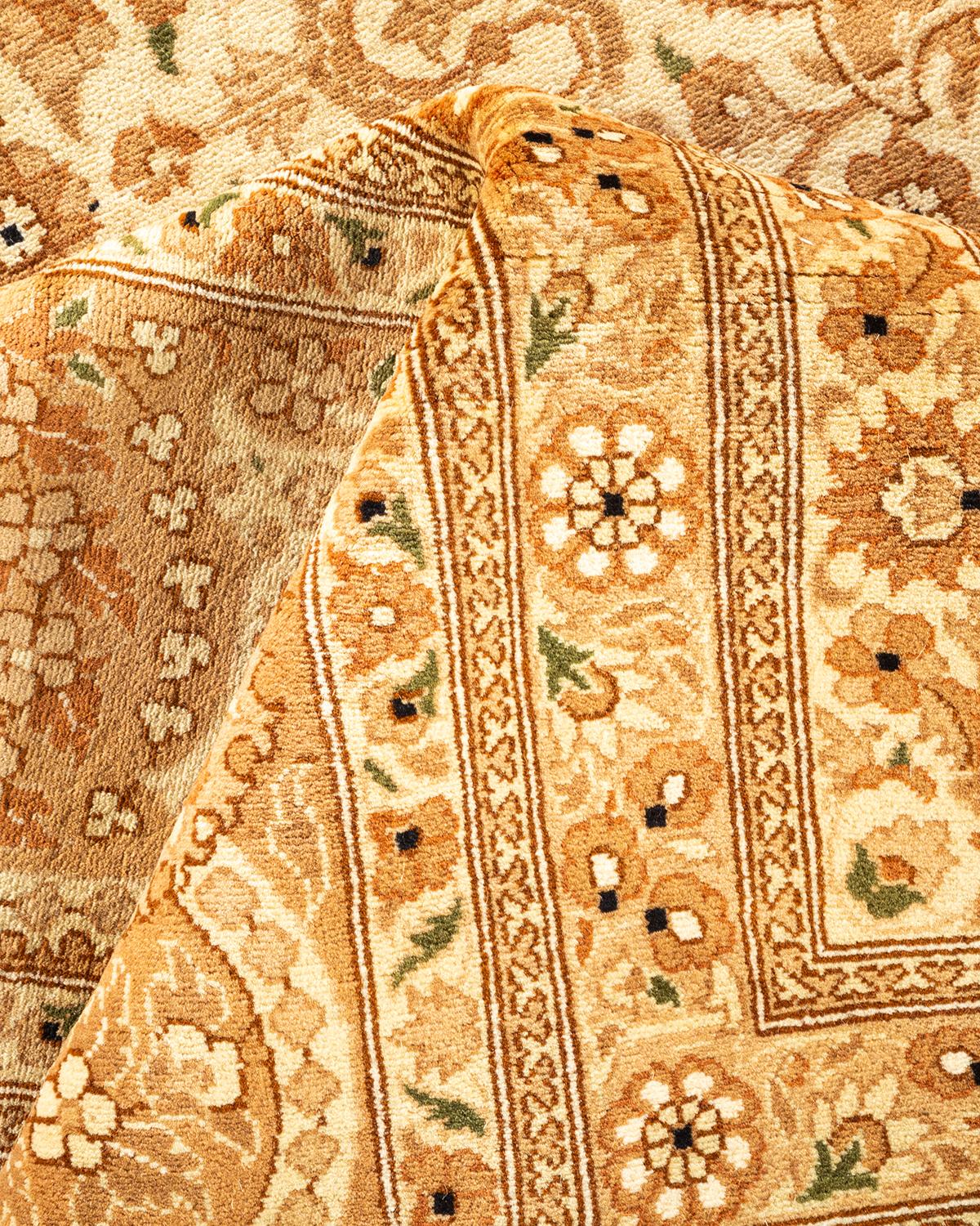 Handgeknüpfter orientalischer Mogul-Teppich in Braun, Unikat im Angebot 1