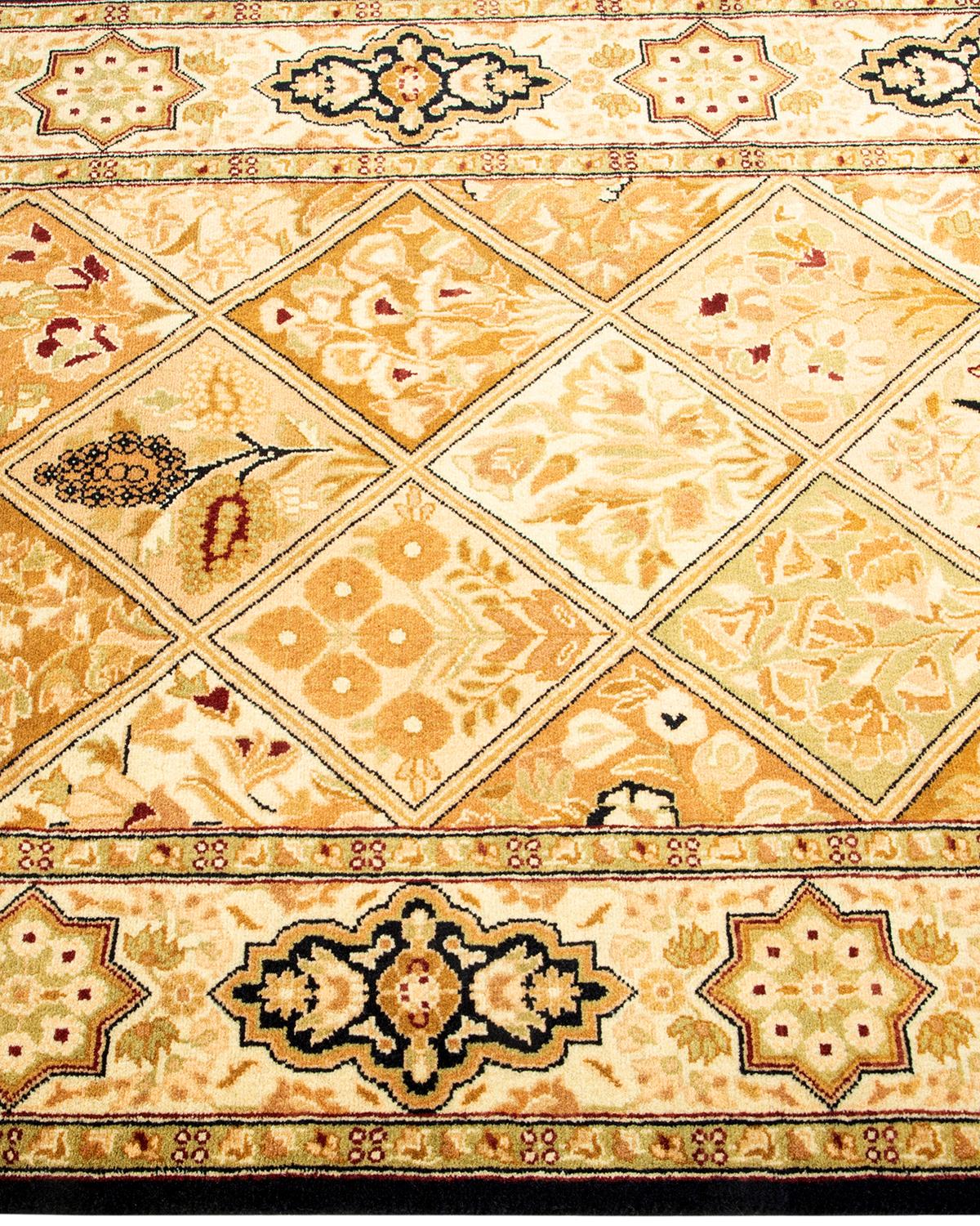 Handgeknüpfter orientalischer Mogul-Teppich in Braun, Unikat im Zustand „Neu“ in Norwalk, CT