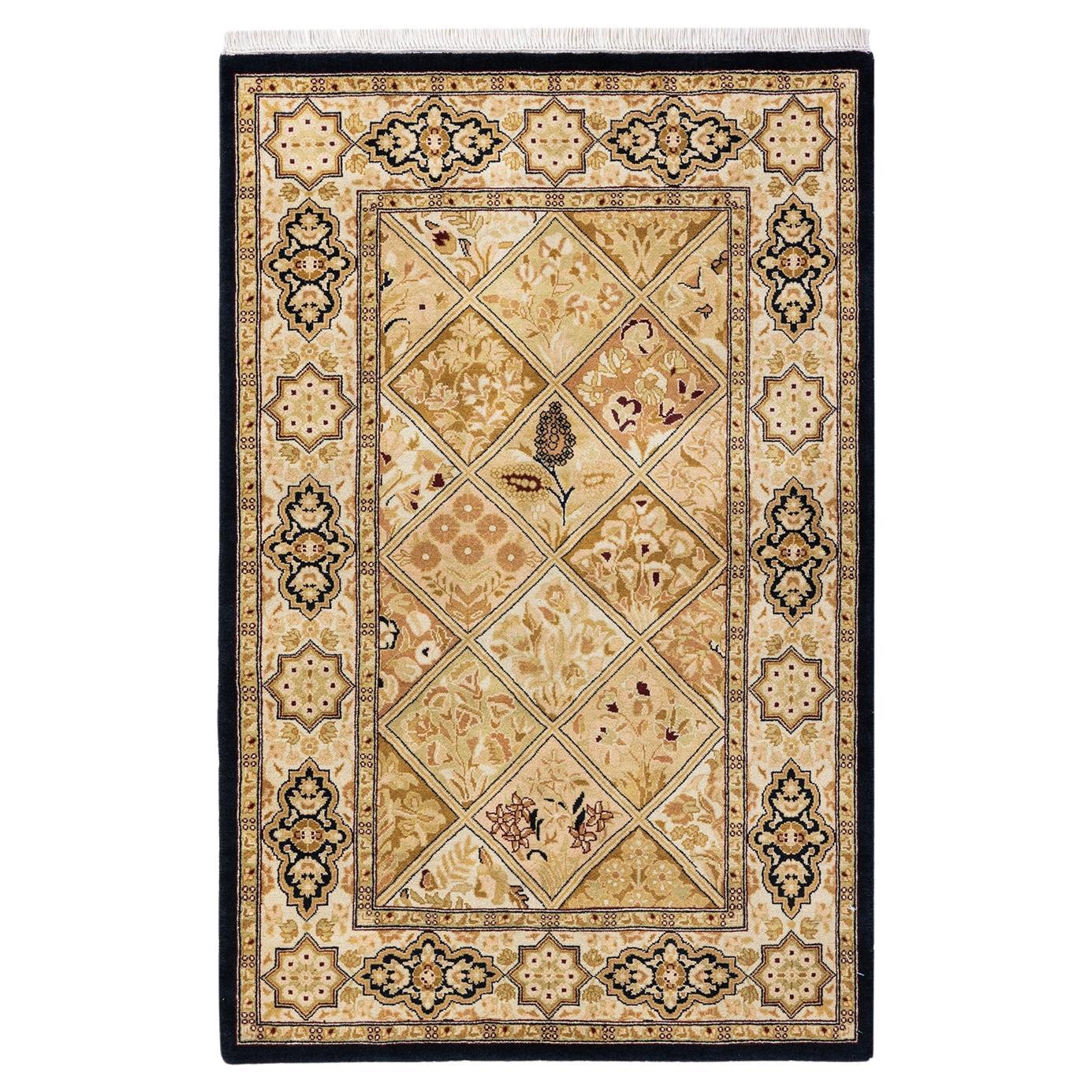Handgeknüpfter orientalischer Mogul-Teppich in Braun, Unikat